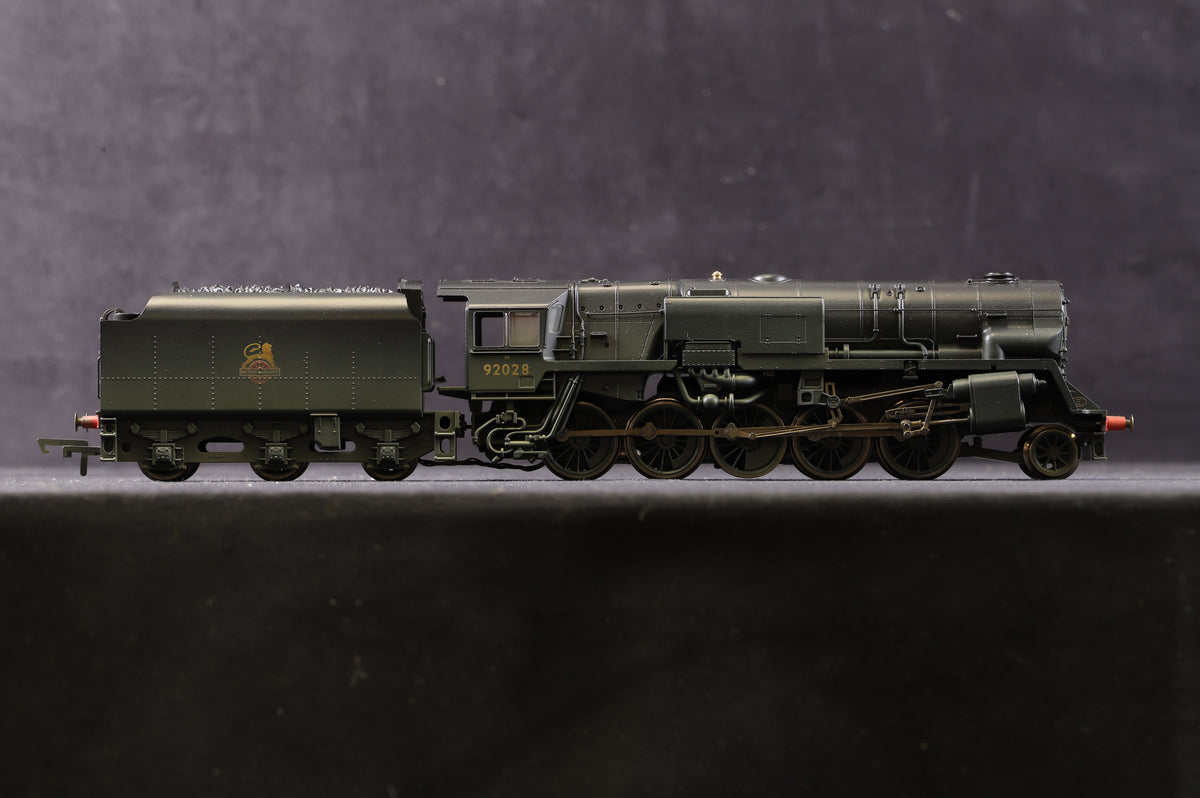 Hornby OO R3756 Early BR Class 9F Crosti Boiler &#39;92028&#39;, Heavily Weathered