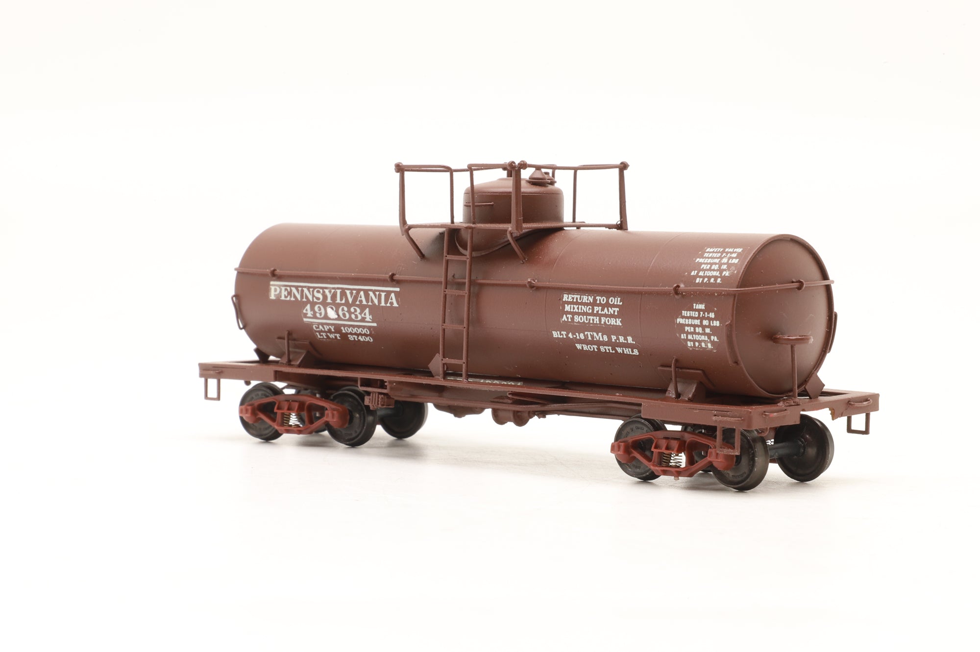 Iron Horse HO Brass 15658 8,000 Gallon Tank Car in PRR BCR