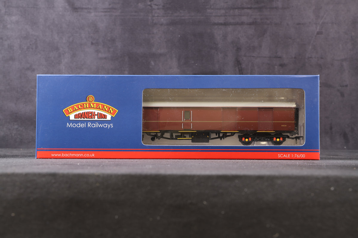 Bachmann OO 39-200K BR MK1 NQA Super BG Full Brake EWS Lined Maroon Excl. Bachmann Collectors Club Ltd Ed 72/512