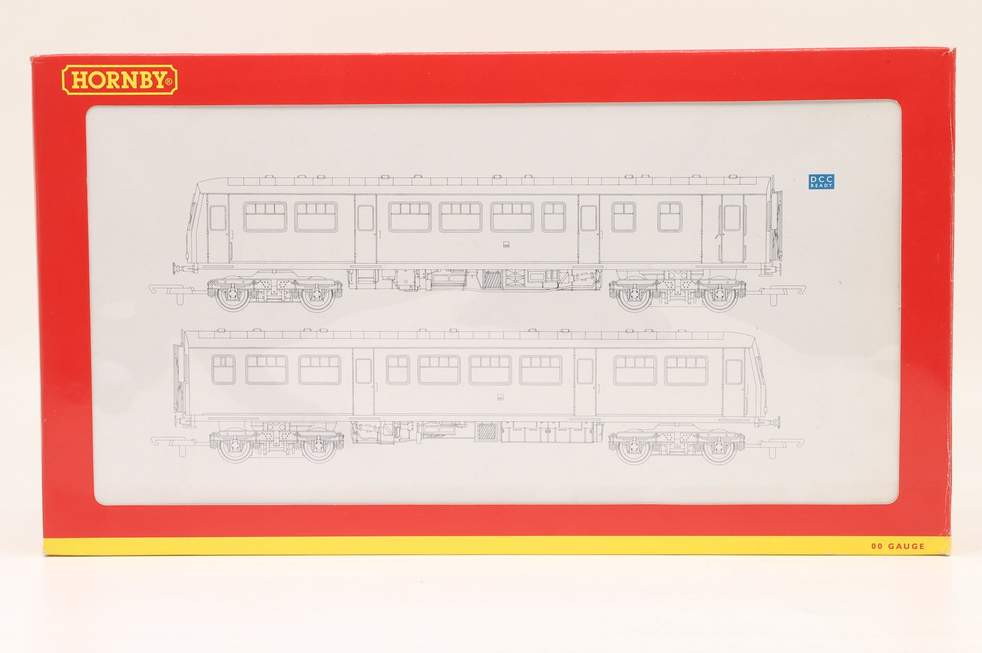 Hornby OO R2696 Class 101 2 Car DMU Scotrail