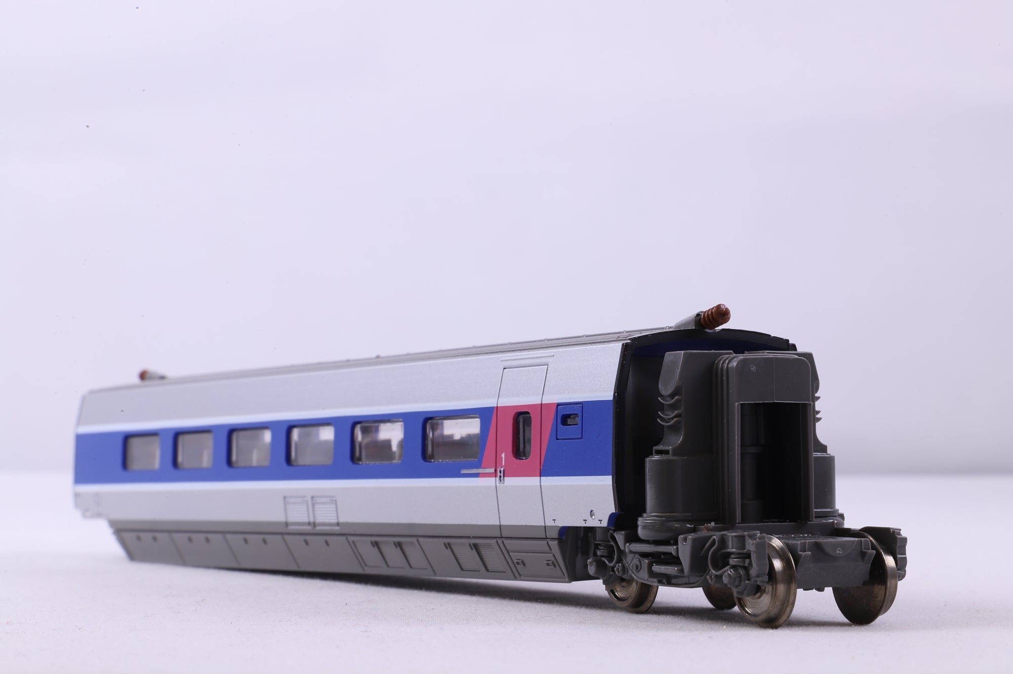 Mehano HO TGV Atlantique Train Set Inc. 4878, 5456 & 5457