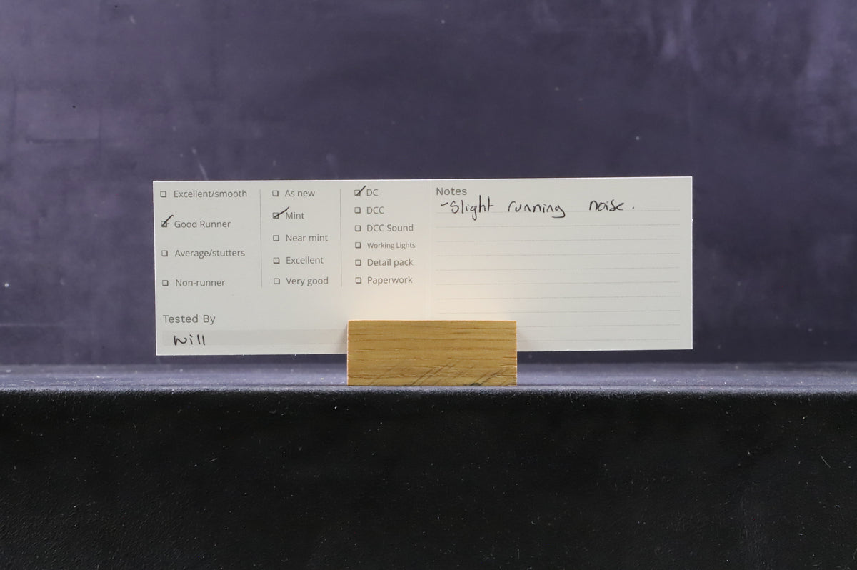 Bachmann OO 31-781 Modified Hall Class 7903 &#39;Foremarke Hall&#39; in Lined BR Black w/ Early Crests