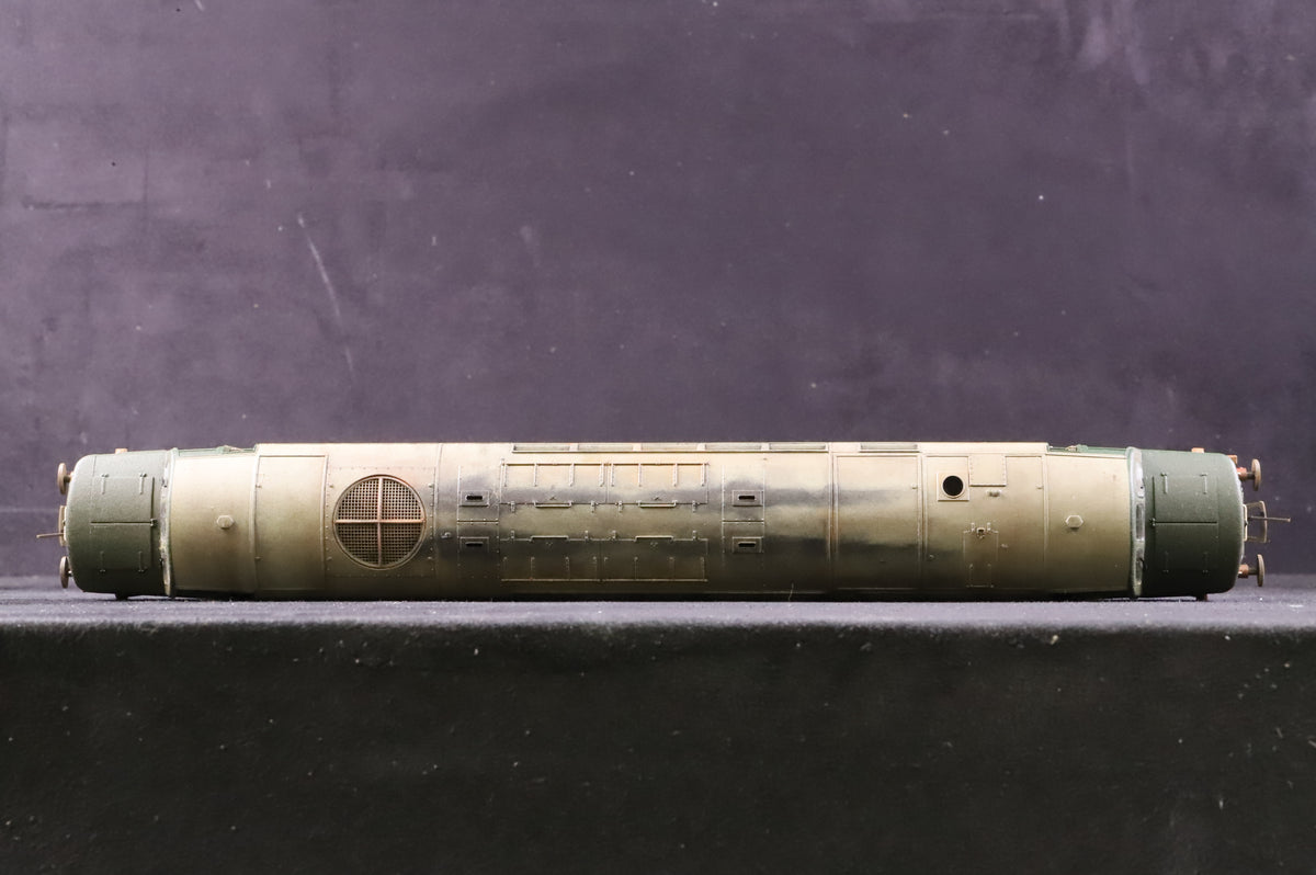 Bachmann OO 32-481WDS Class 40 D369 in BR Green w/ Small Yellow Panels &amp; White Stripe - DCC Sound &amp; Weathered