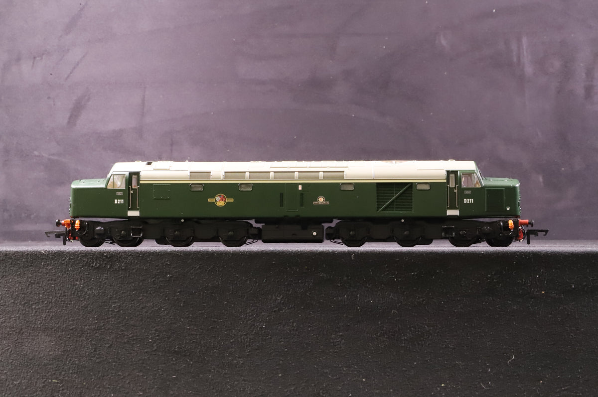 Bachmann OO 32-480DS Class 40 Diesel &#39;D211&#39; &#39;Mauritania&#39; BR Green DCC Sound