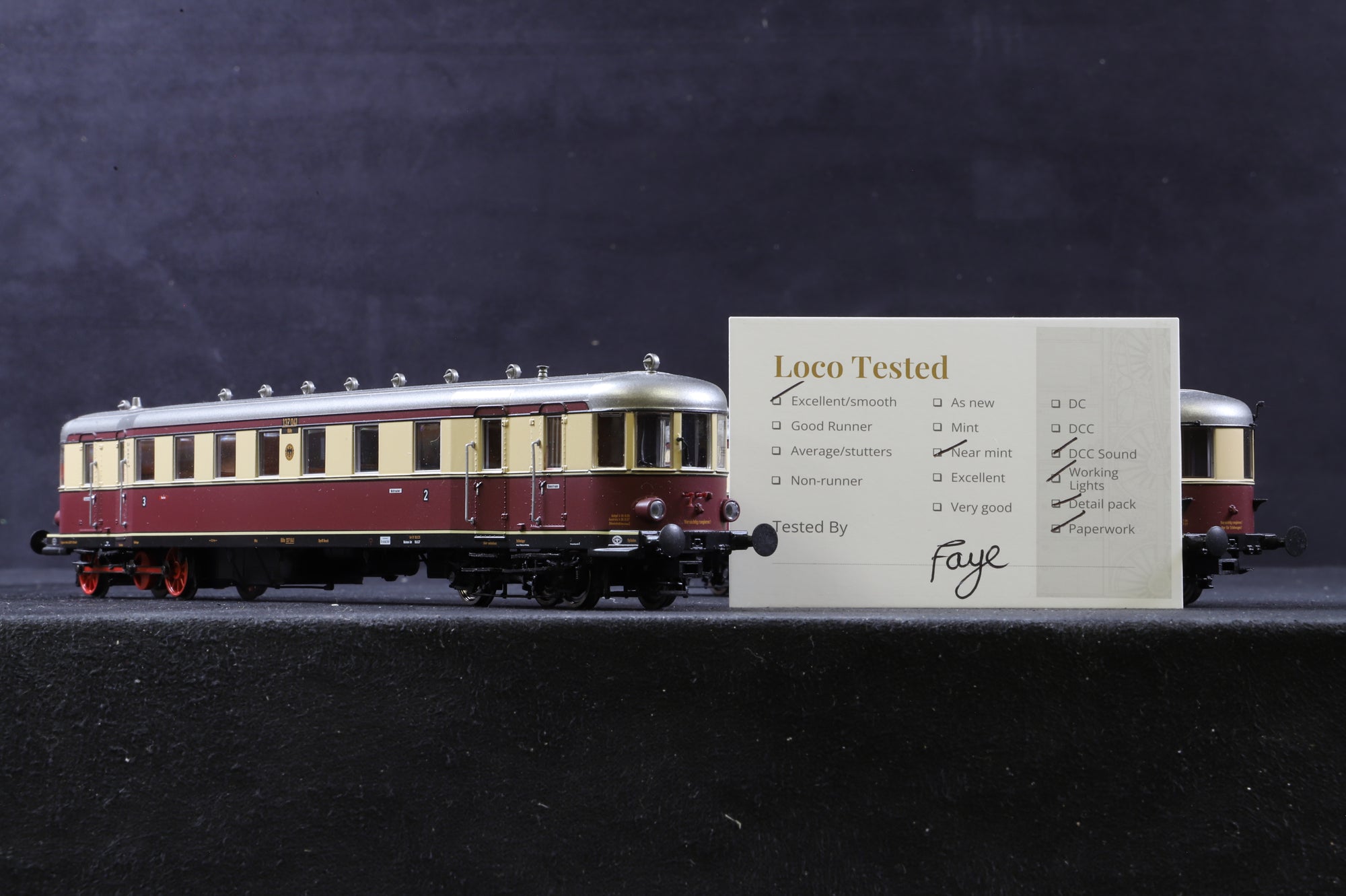 Brawa 44352 Diesel Railcar VT 137 BC4vT 32-34 and Trailer VB 147 C4v-31-32 DRG DCC Sound