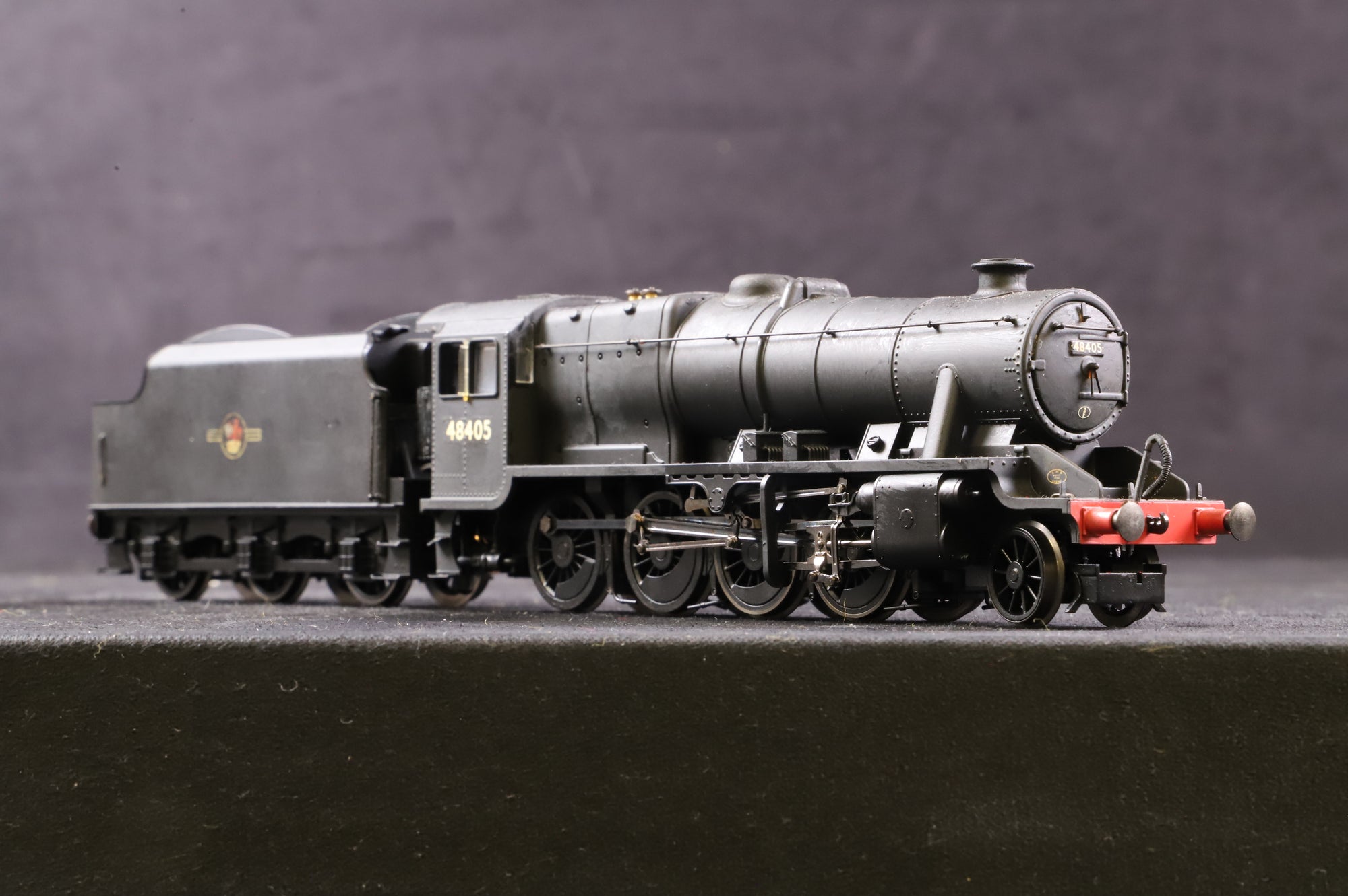WORKSHOP Hornby OO Class 8F 48405 in BR Black w/ Late Crests