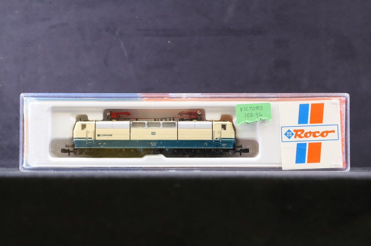 Roco N 23331 Class 181 211-4 DB Blue &amp; Cream