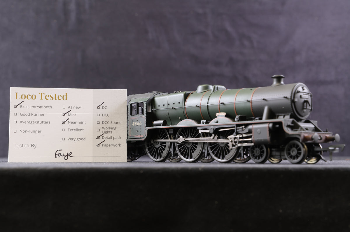 Bachmann OO Jubilee &#39;45565&#39; &#39;Victoria&#39; BR Lined Green L/C, Weathered