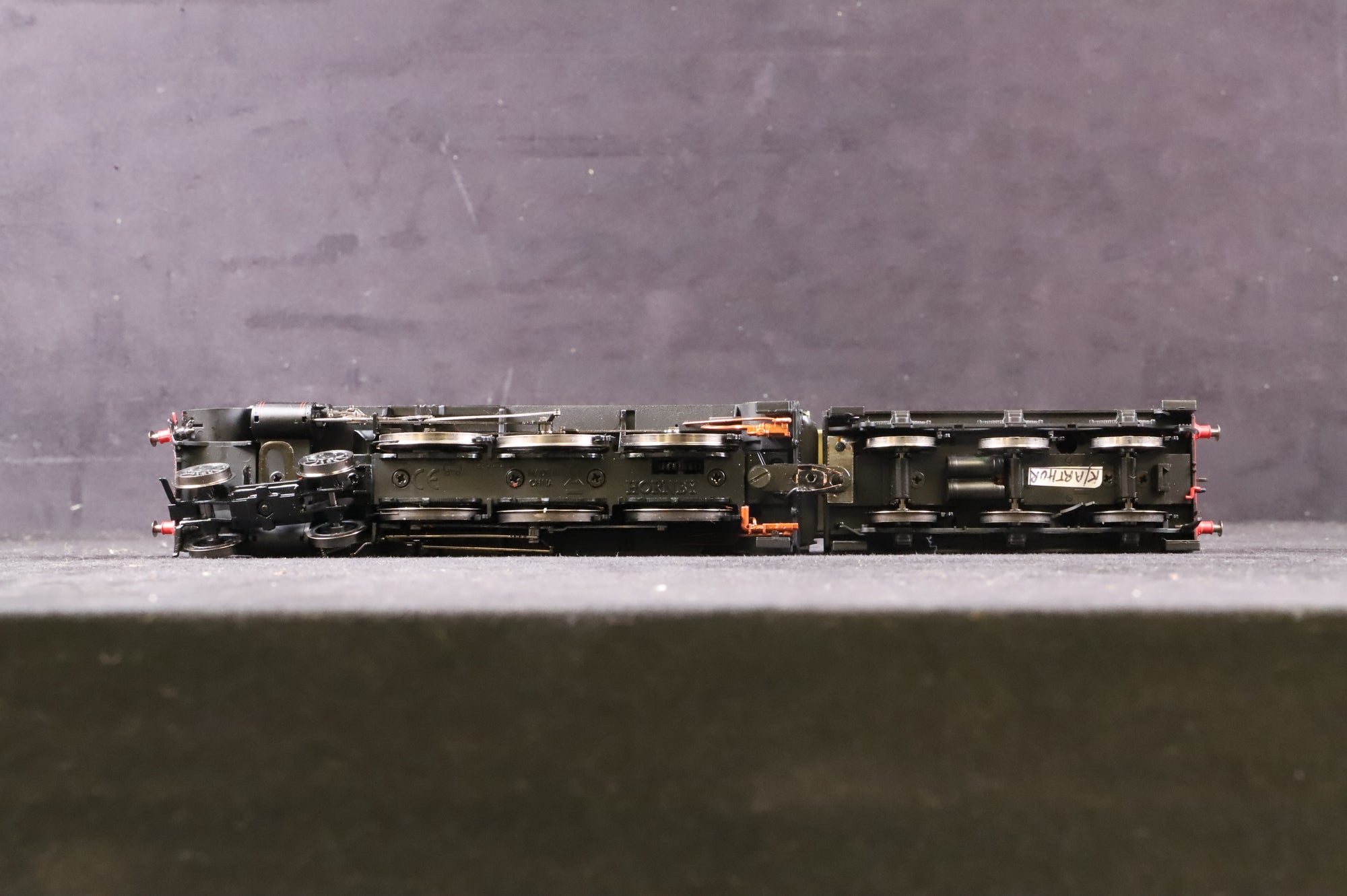 WORKSHOP Hornby OO R2582 Class N15 '30803' 'Harry Le Fise Lake' BR Green