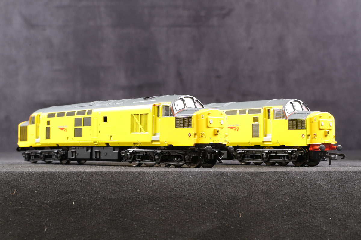 Vitrains OO V2031 Class 97/3 double pack 97302 &amp; 97304 &#39;John Tiley&#39; in Network Rail Yellow livery