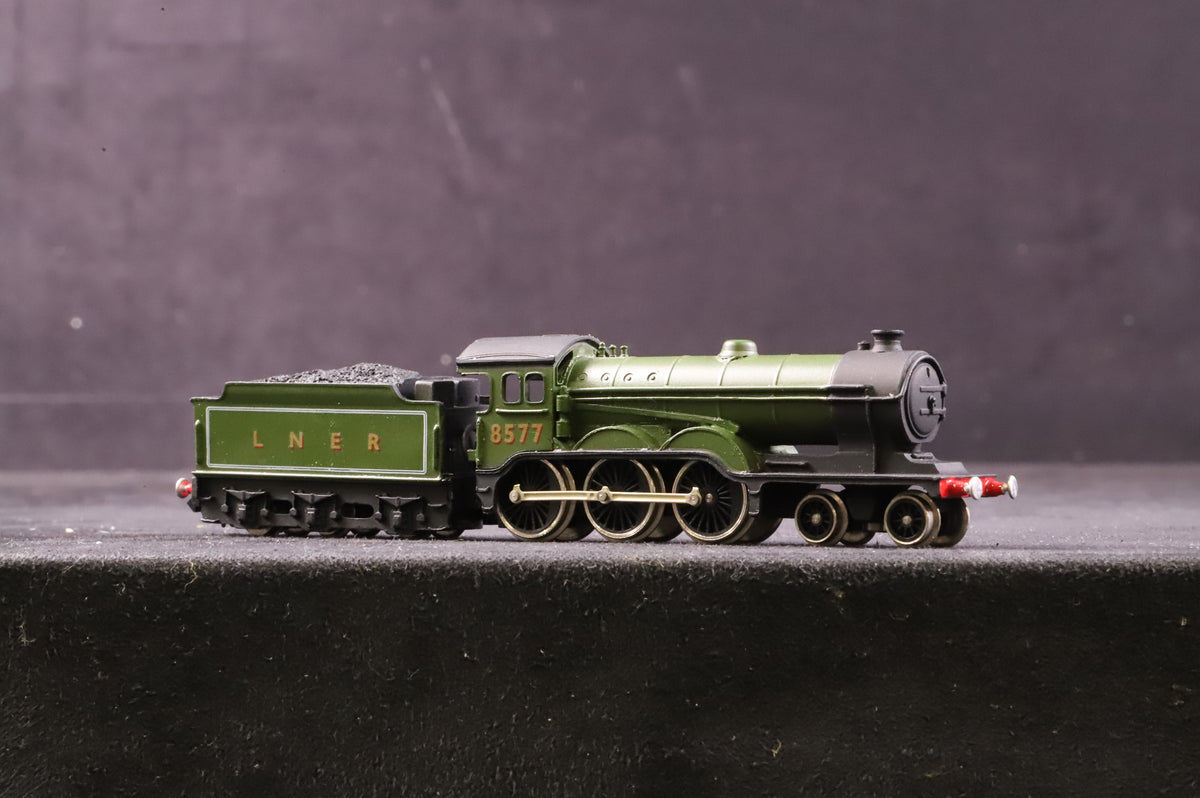 Union Mills N Gauge Class B12/3 1565 in Lined LNER Green