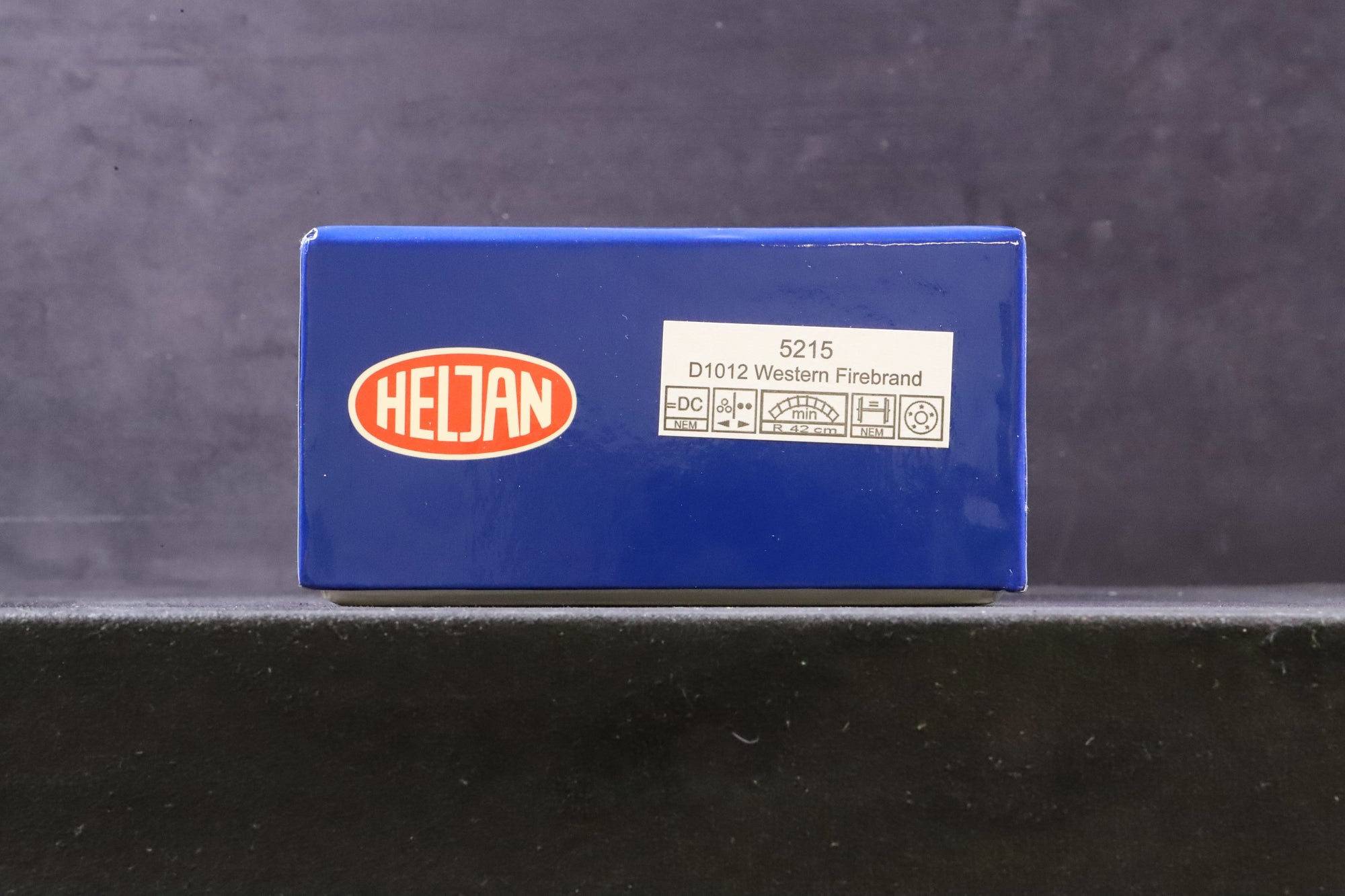 Heljan OO 5215 Class 52 Diesel 'D1012' 'Western Firebrand' BR Maroon Full Yellow Panels