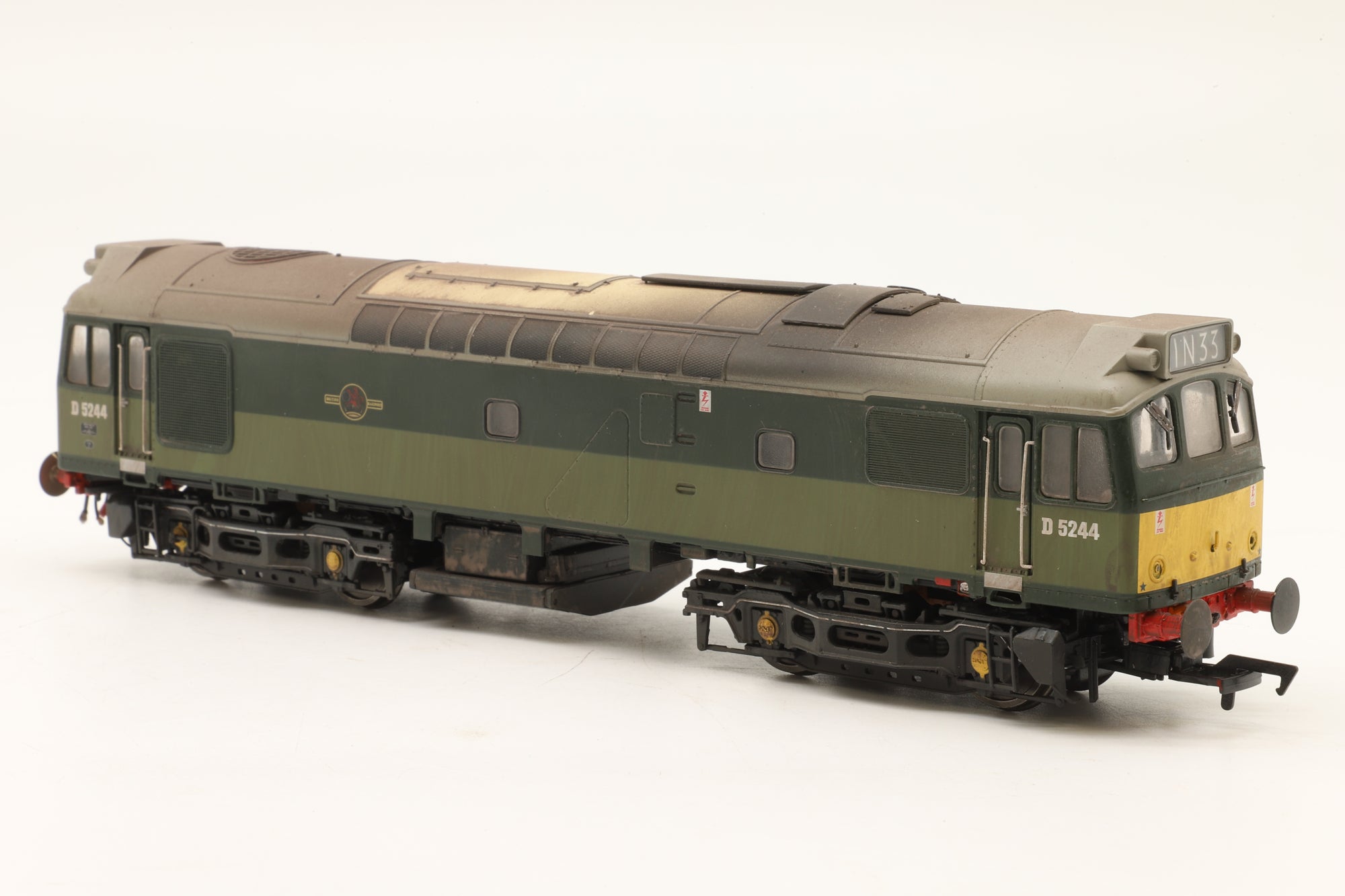 Heljan OO 2531 Class 25 'D5244' BR Two Tone Green SYP Weathered