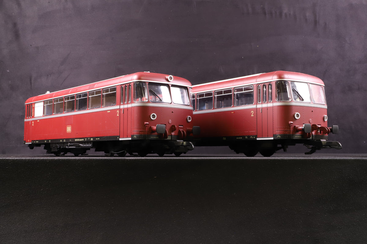 Piko HO 37300 Rail bus VT98/VS98 of the DB