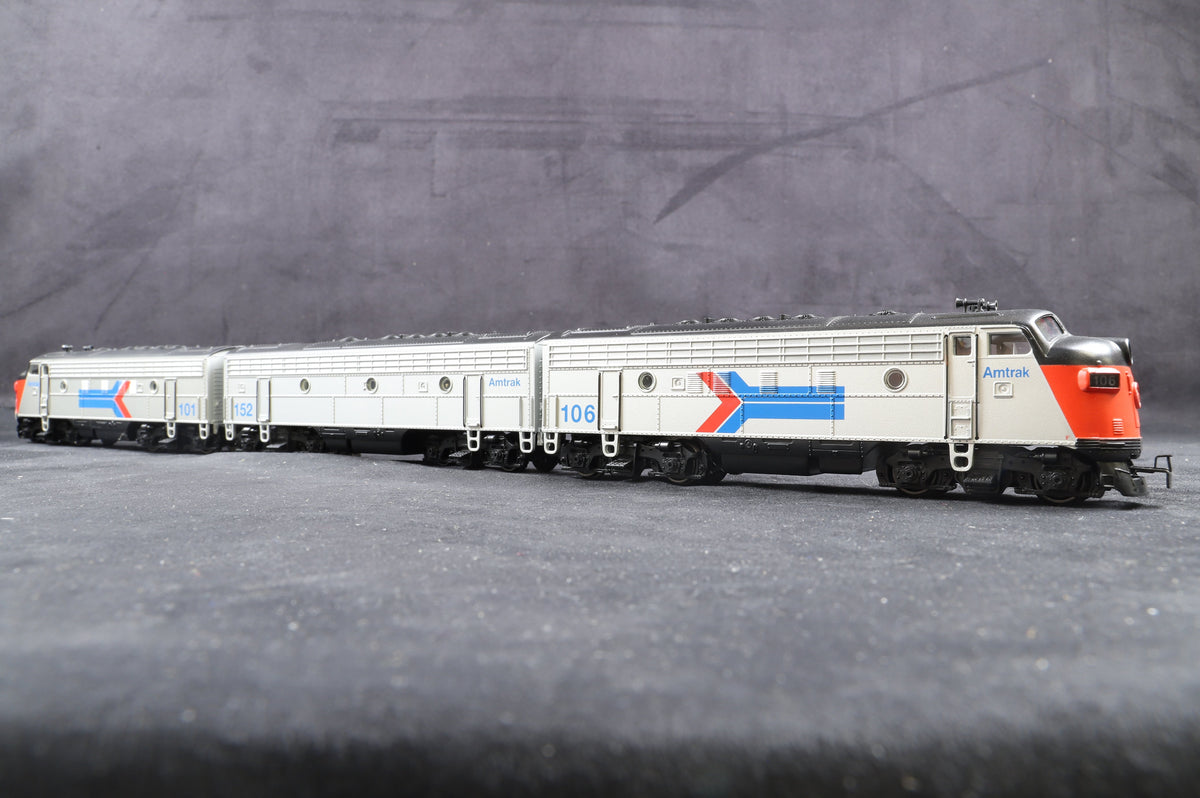 Marklin Digital HO 37621 Diesel Electric Loco EMD F7 Amtrak, 3-Rail, Sound (not MFX - Older system)
