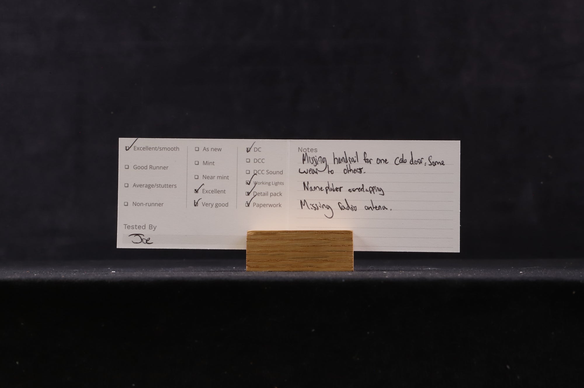 Heljan OO 4698 Class 47 47787 'Windsor Castle' in EWS Red and Yellow - Limited Edition No. 377/1,000