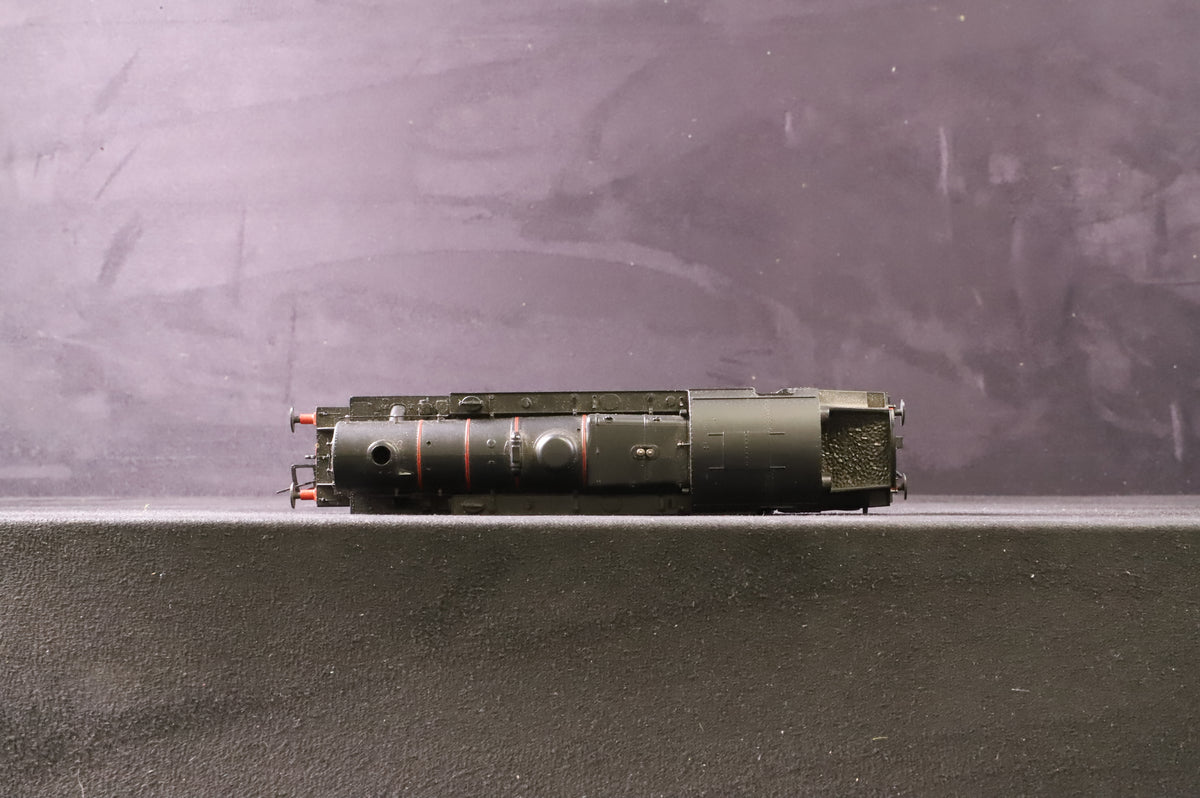 Bachmann OO 32-876 Fairburn Tank 42096 in BR Lined Black w/ Early Crests