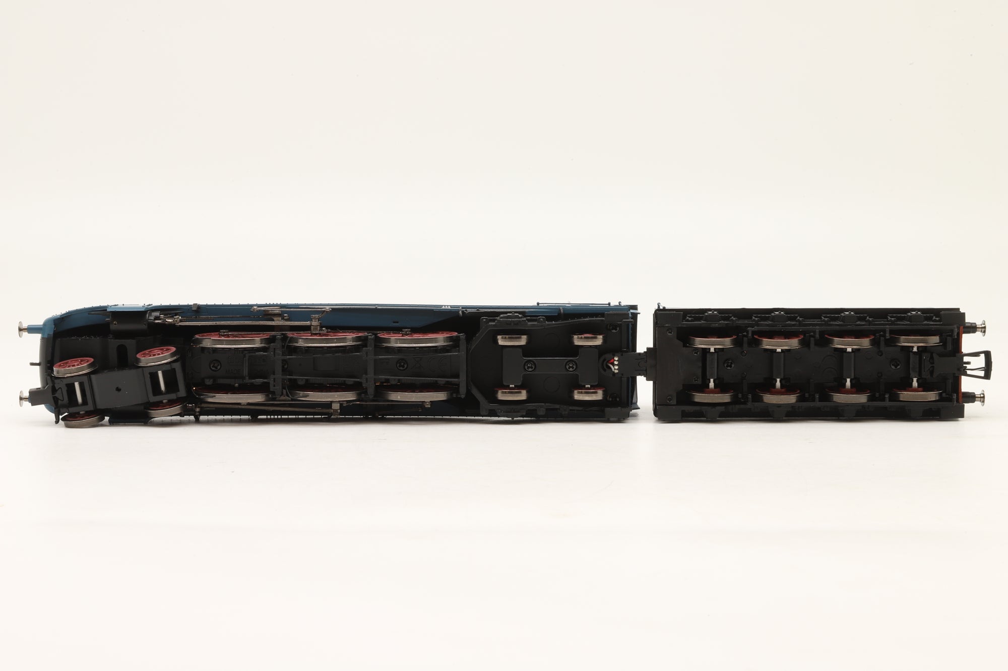 WORKSHOP Hornby OO R30125 Rebuilt Class W1 4-6-4  '60700' British Railways Garter Blue DCC Sound Non Runner