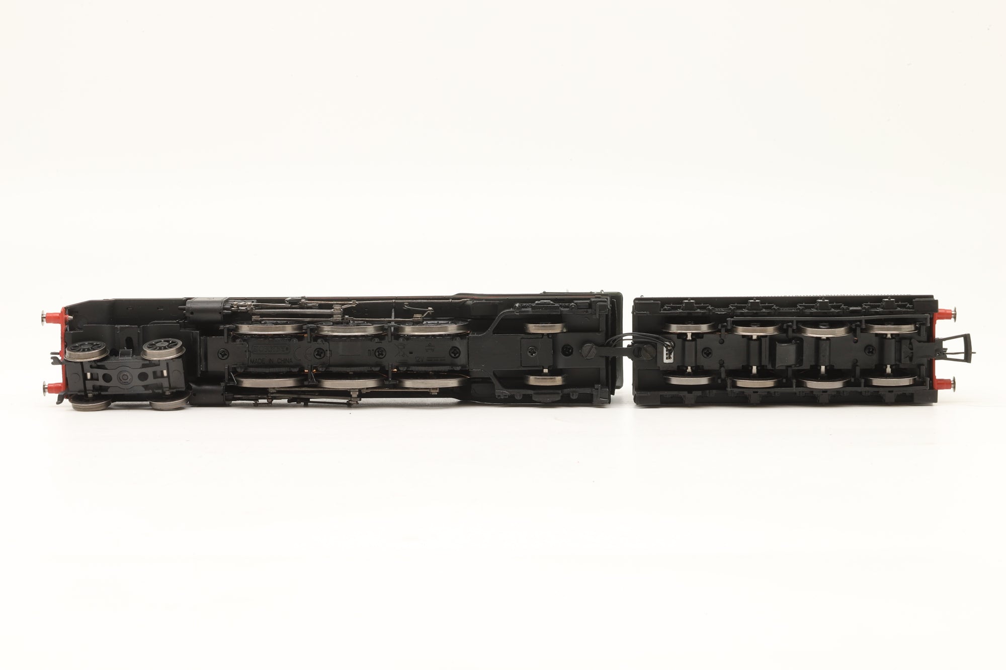 Hornby OO R3835 Thompson Class A2/3 '60522' 'Straight Deal' BR Lined Green L/C Renamed & Renumbered