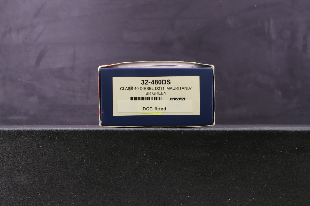 Bachmann OO 32-480DS Class 40 Diesel &#39;D211&#39; &#39;Mauritania&#39; BR Green DCC Sound
