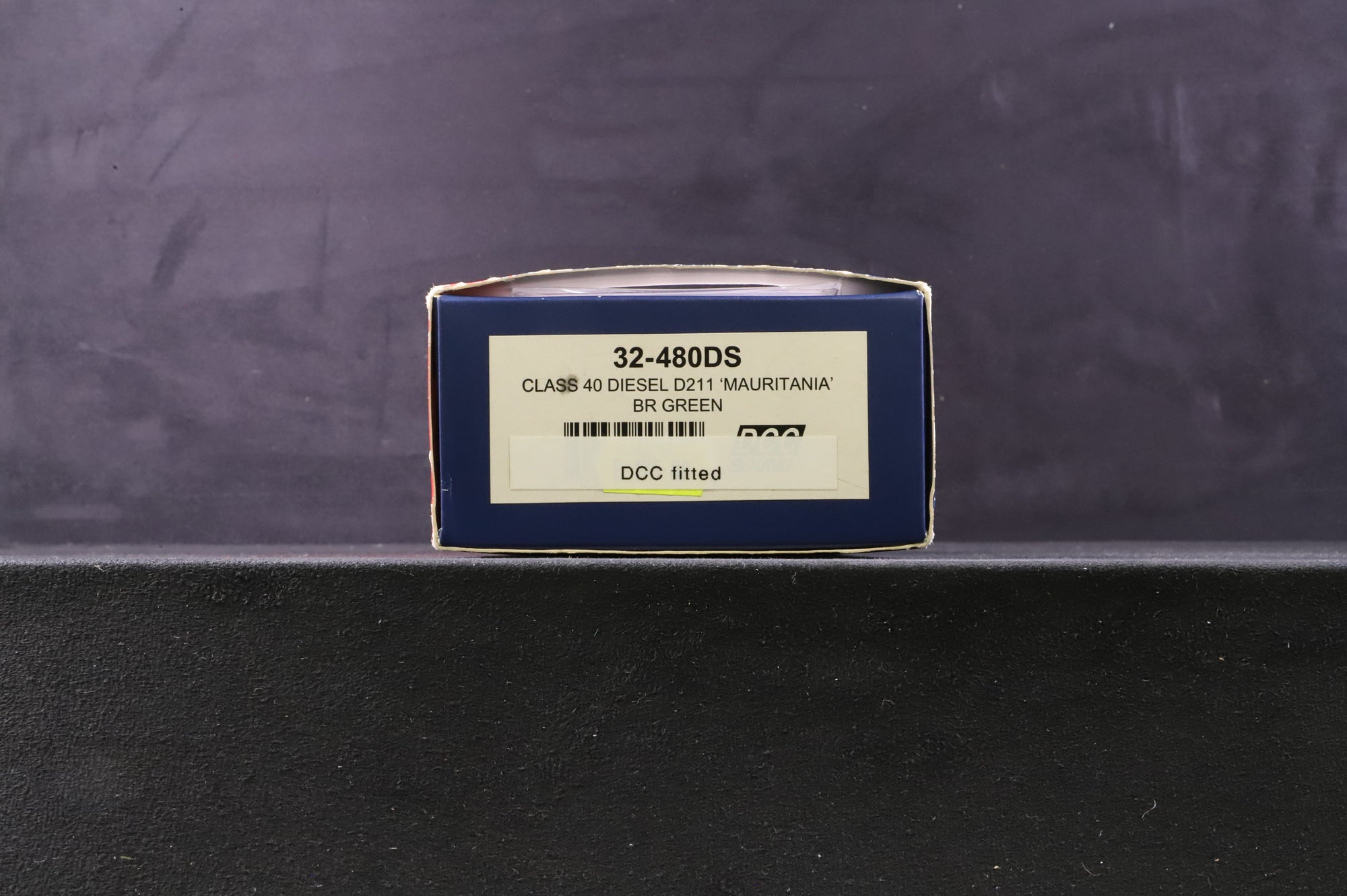 Bachmann OO 32-480DS Class 40 Diesel 'D211' 'Mauritania' BR Green DCC Sound