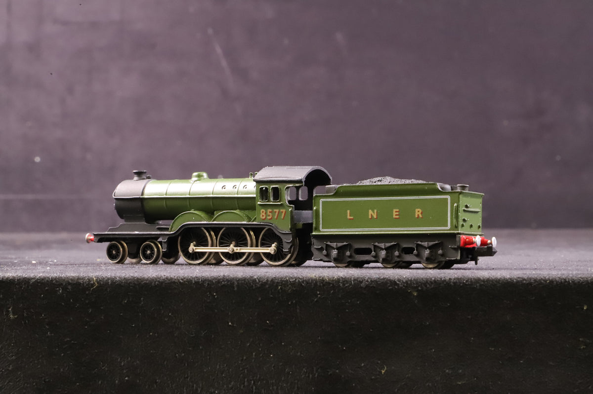 Union Mills N Gauge Class B12/3 1565 in Lined LNER Green