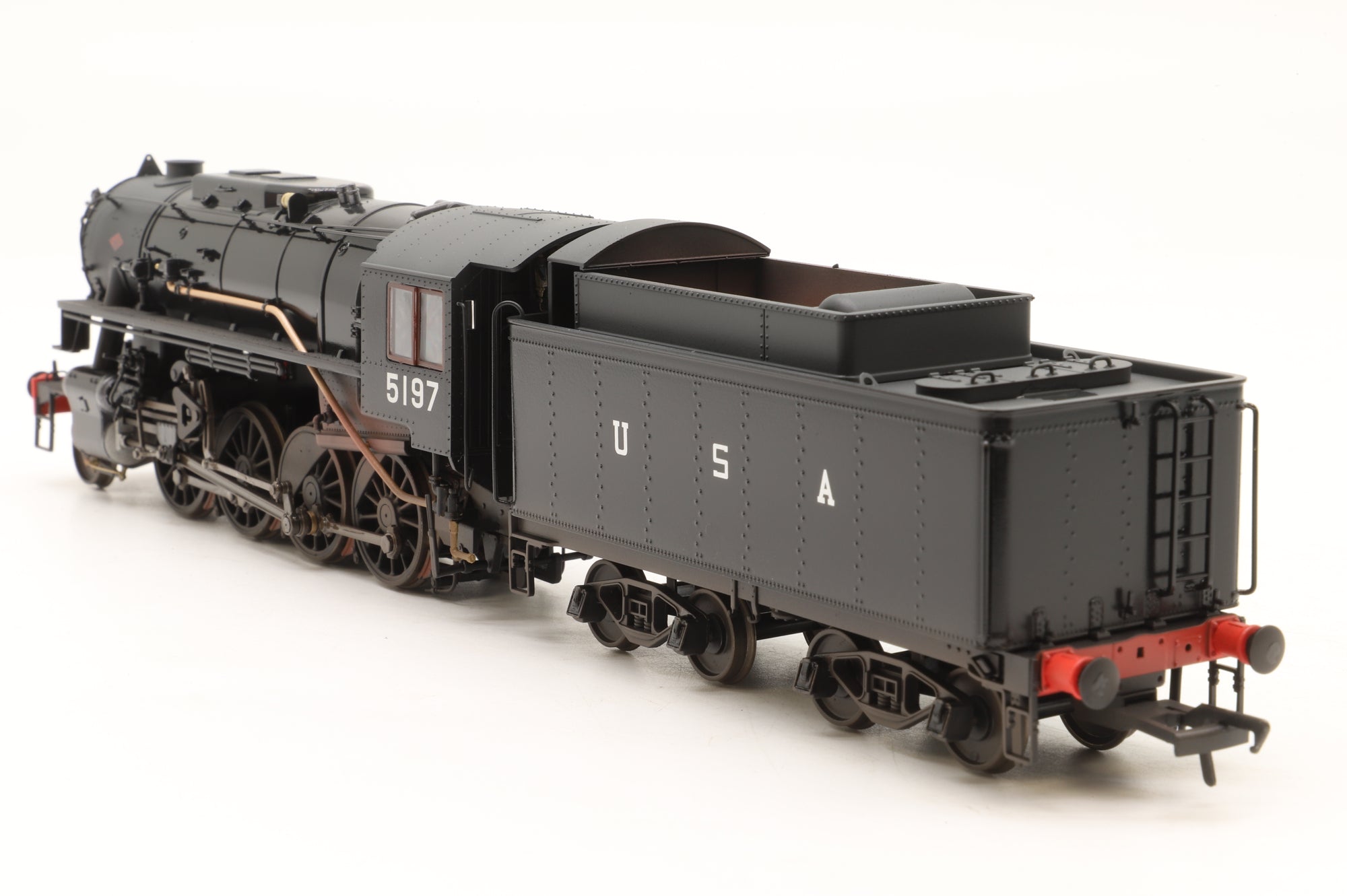 Rapido OO Gauge 926010 USATC S160 2-8-0, ‘5197’, Black w/USA on tender (As preserved) Lightly Weathered & Gloss Finish