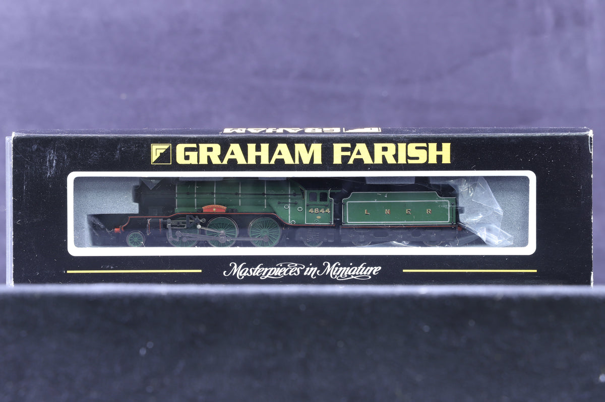 Graham Farish N 372-602 Class V2 &#39;Coldstreamer&#39; &#39;4844&#39; LNER Doncaster Green