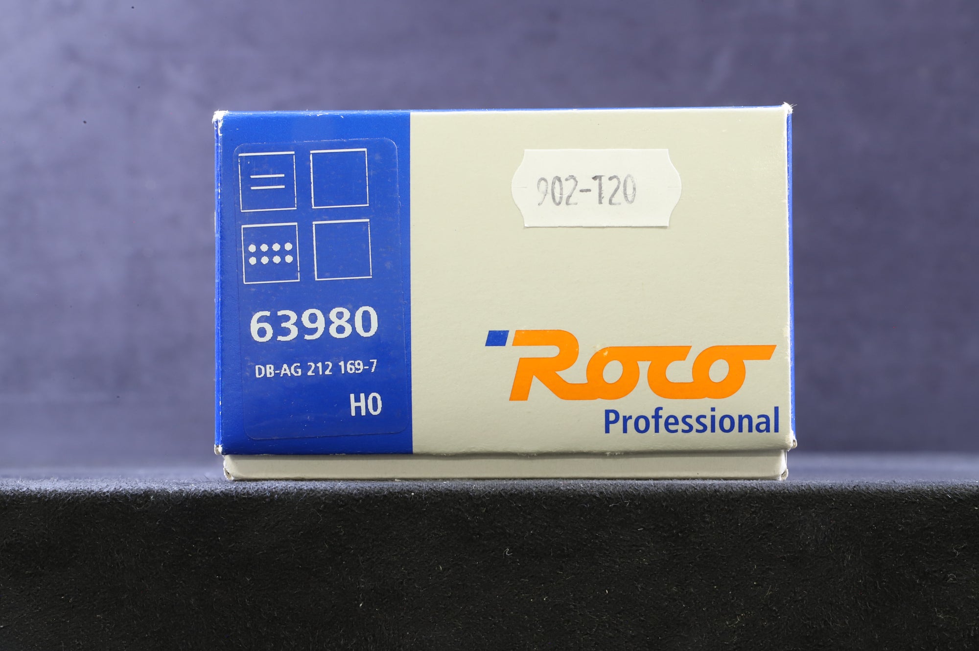 Roco HO 63980 Class BR 212 169-7 DB Cargo Red Livery