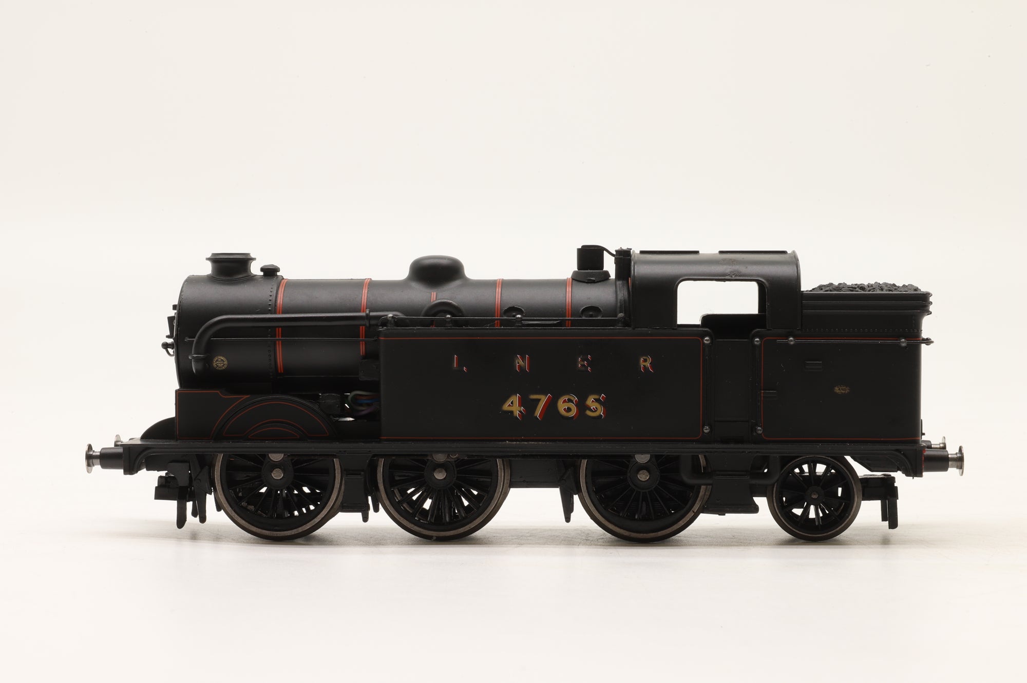 Hornby OO R3465 Class N2 '4765' LNER Black DCC Fitted