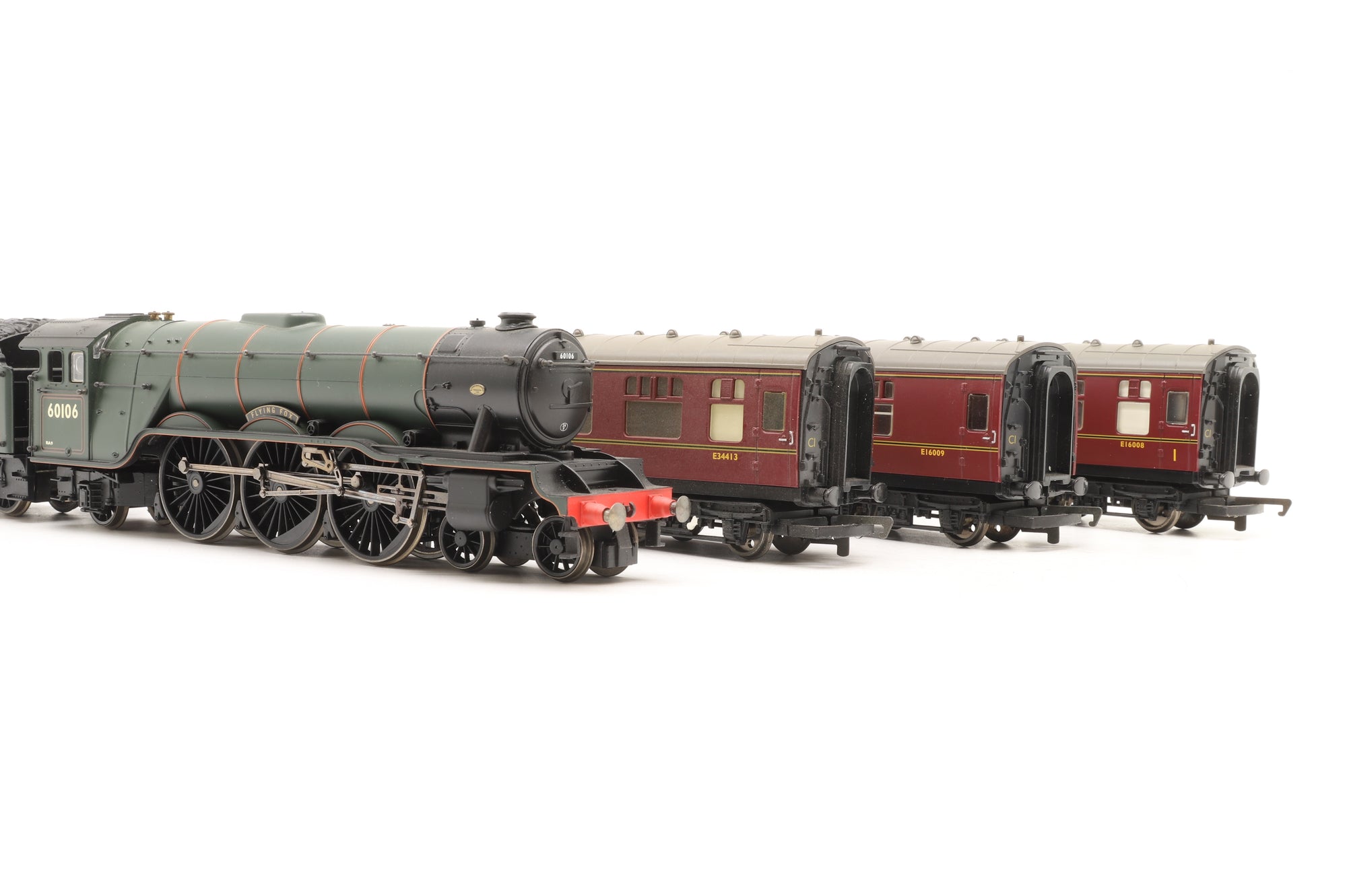 Hornby OO R2195M The Master Cutler Train Pack 233/1500