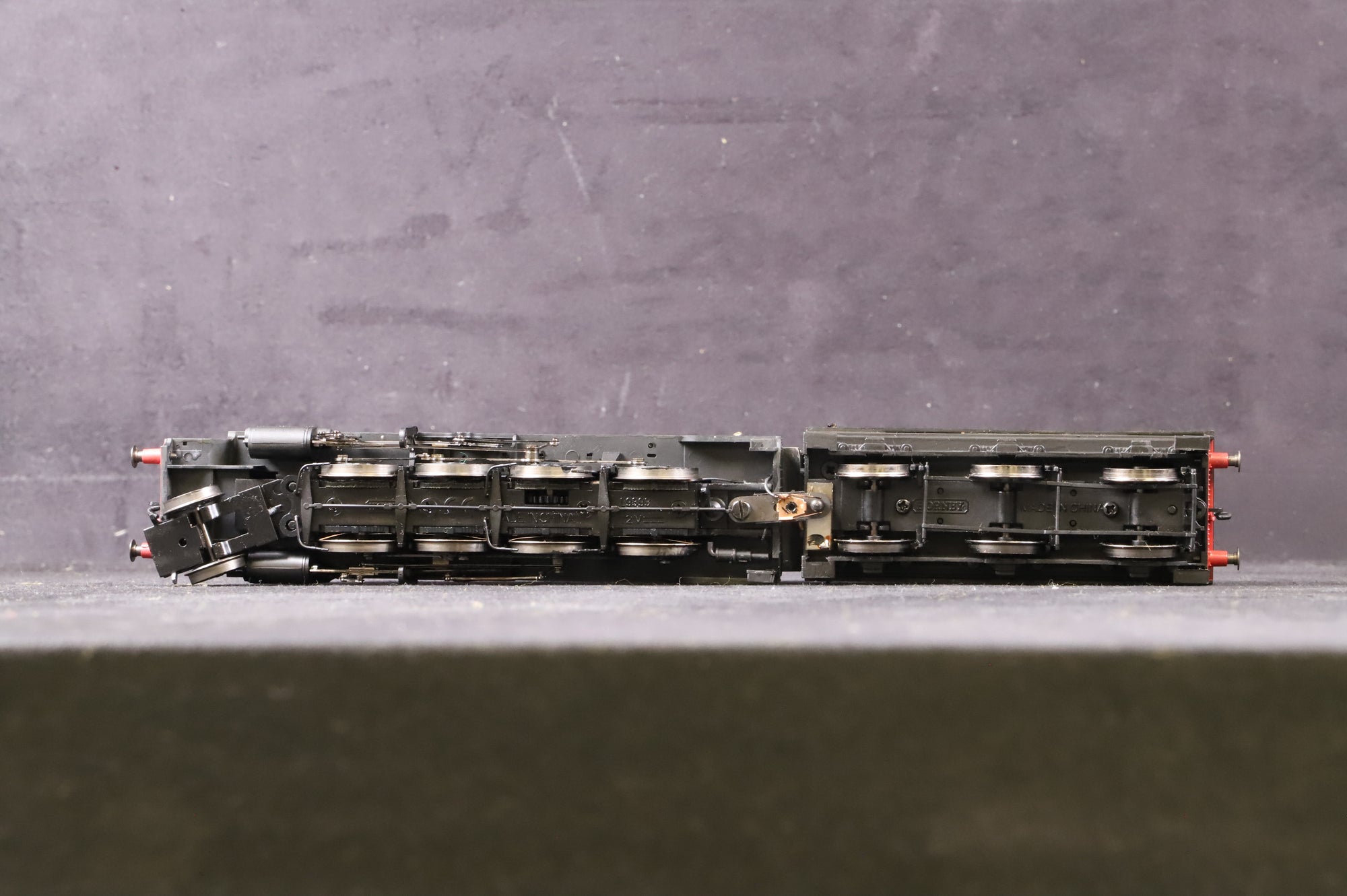 WORKSHOP Hornby OO Class 8F 48405 in BR Black w/ Late Crests