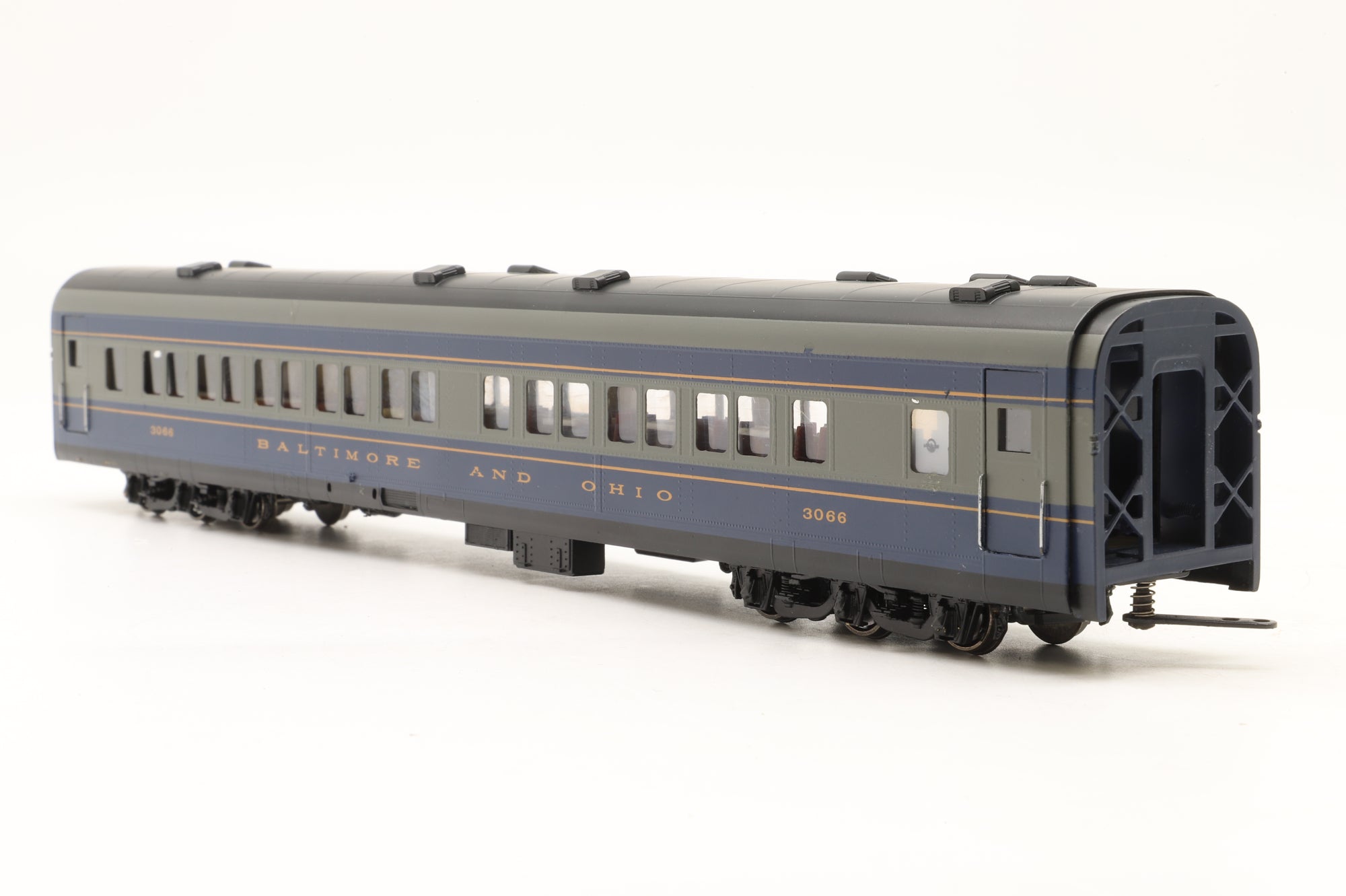 MTS Imports HO Brass Baltimore & Ohio Passenger Car Set 'The Royal Blue' Factory Painted
