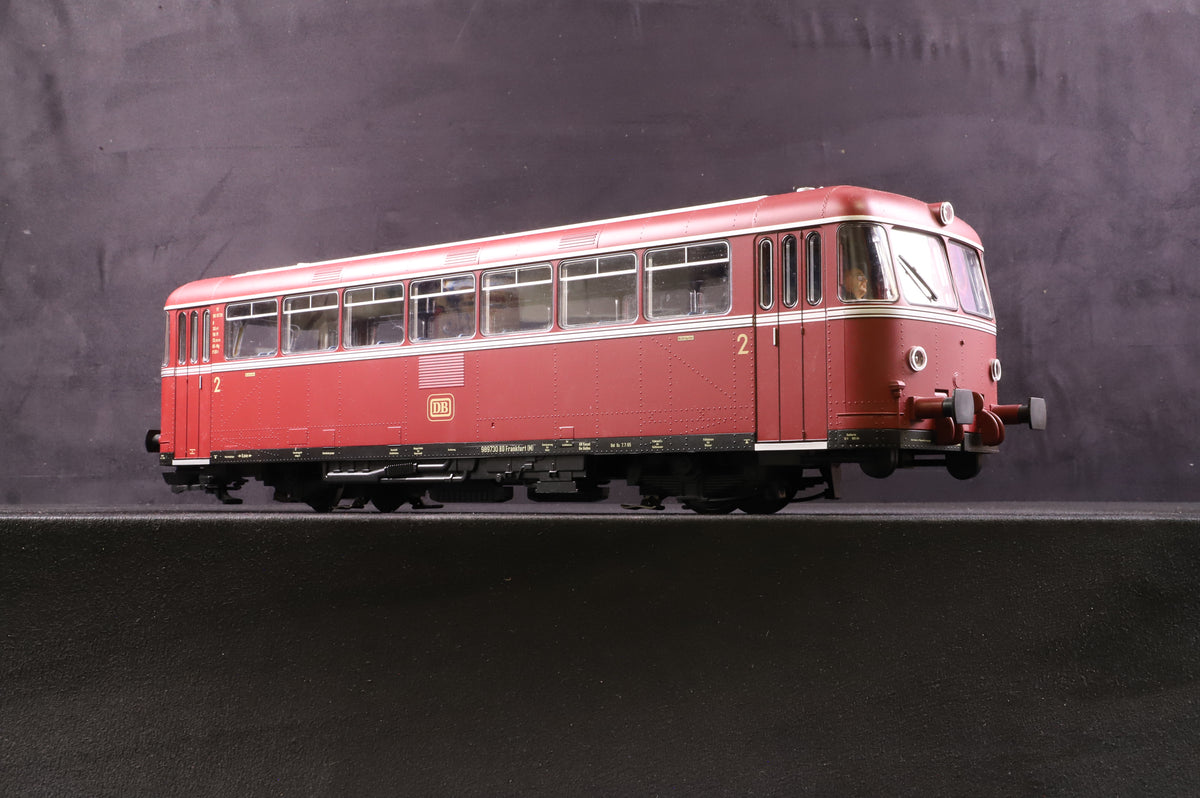 Piko HO 37300 Rail bus VT98/VS98 of the DB