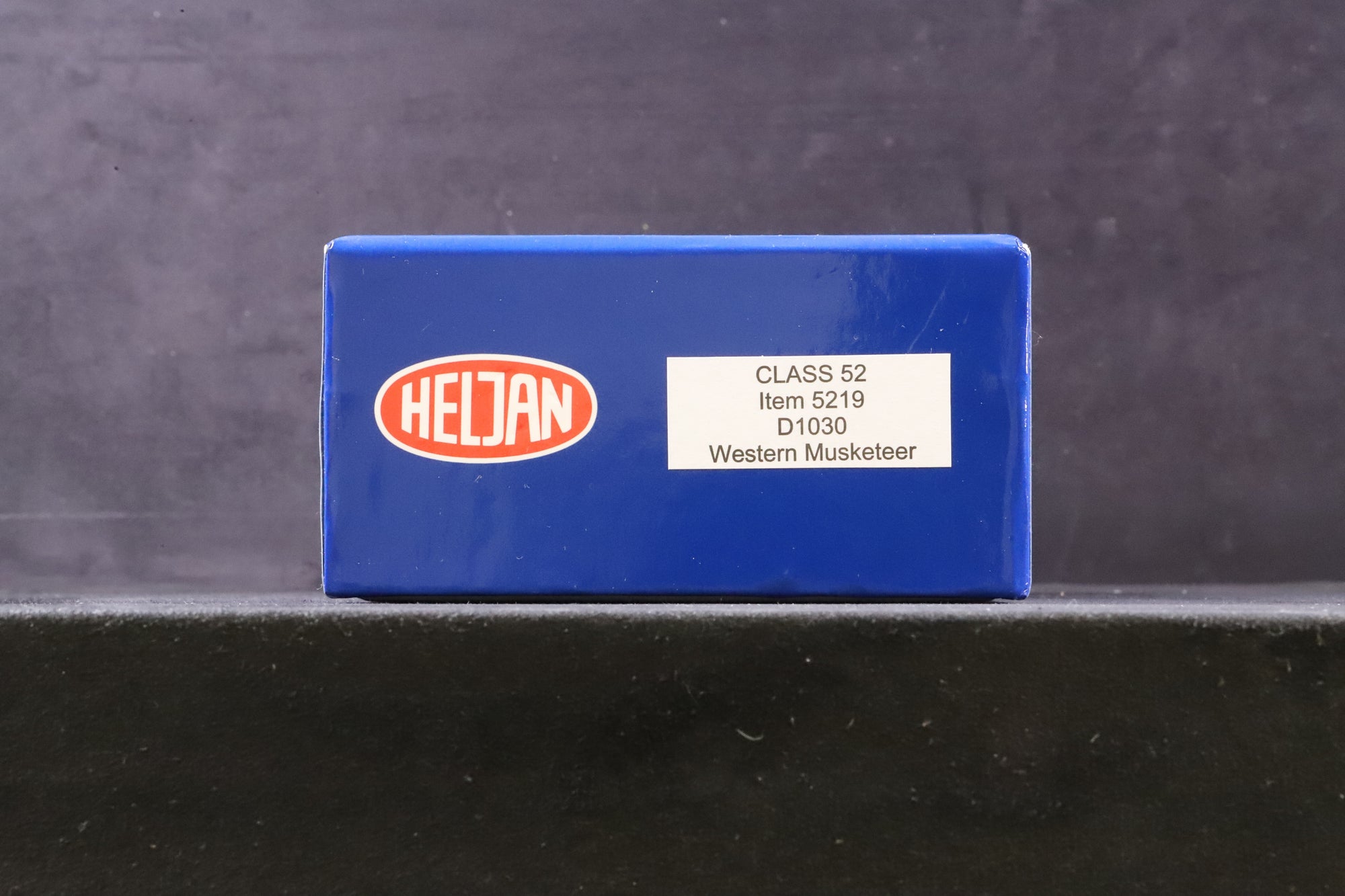 Heljan OO 5219 Class 52 Diesel 'D1030' 'Western Musketeer' Blue Small Yellow Panels