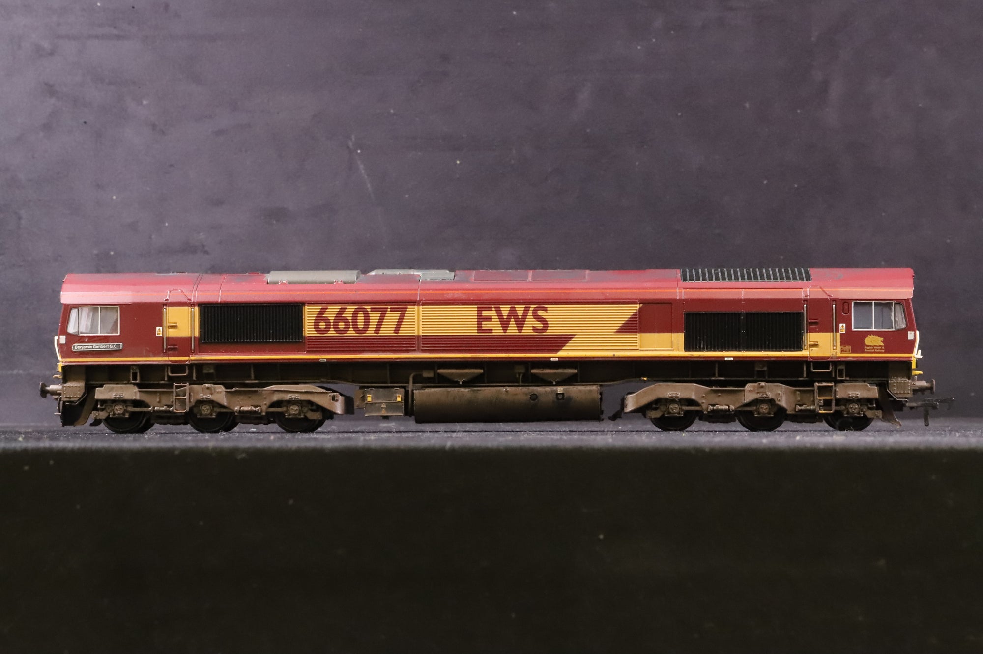 Bachmann OO 32-725Z Class 66 Diesel '66077' EWS Weathered DCC Sound