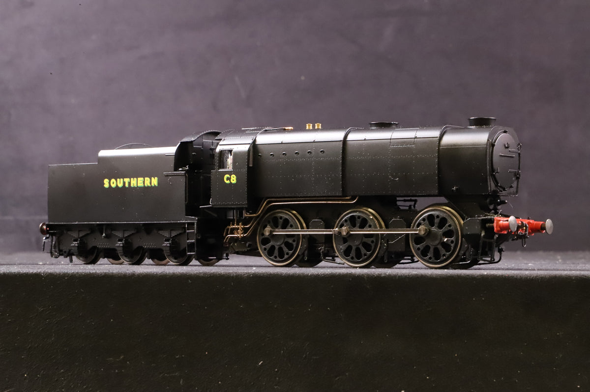 WORKSHOP Hornby OO R2343 Class Q1 No.C8 in SR Black w/ Sunshine Lettering