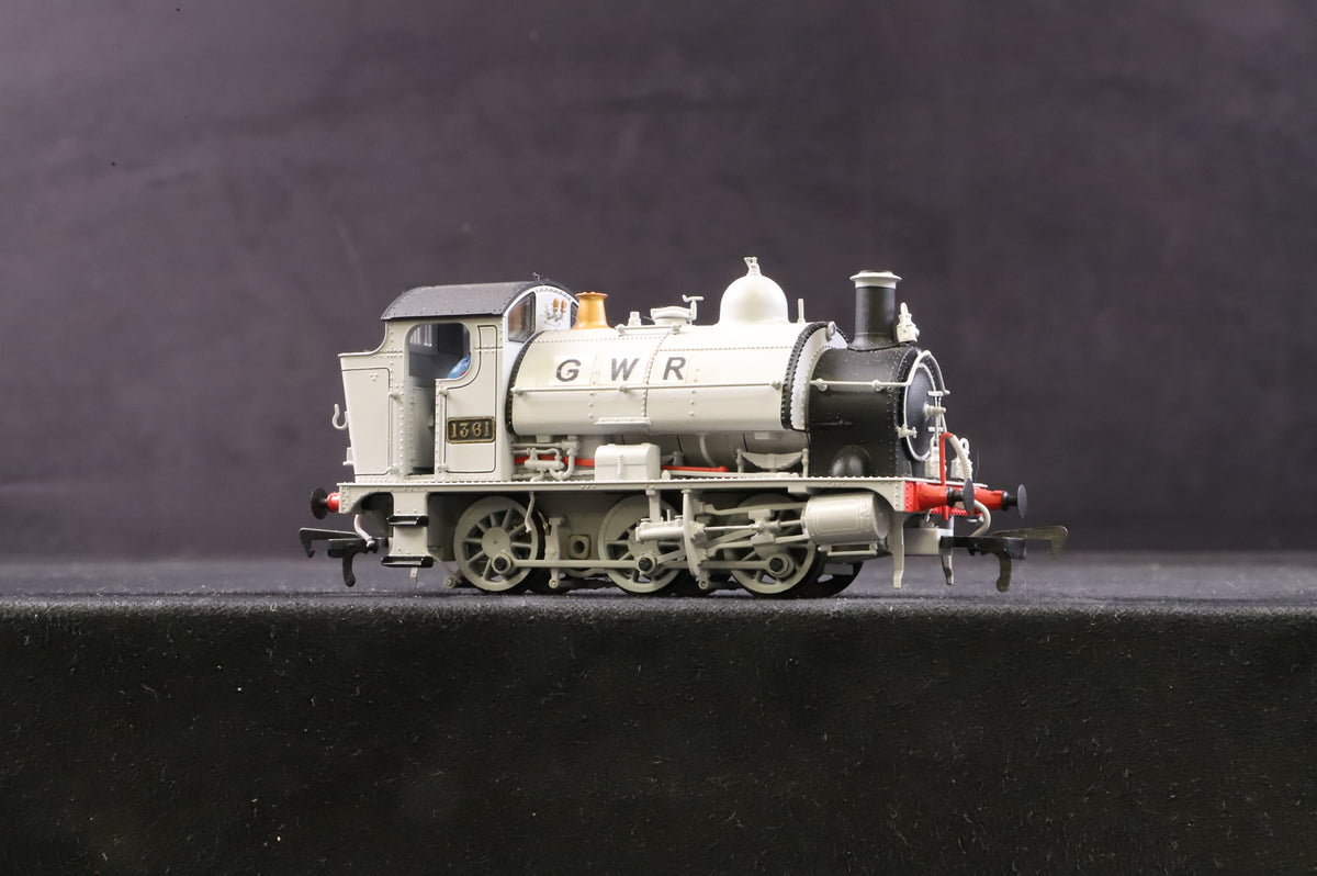 KMRC OO K2201A GWR &#39;1361&#39; 1361 Photographic Grey