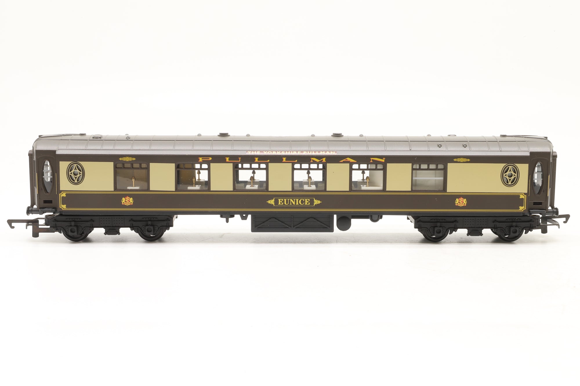 Hornby OO R2168 The Yorkshire Pullman Ltd Ed 148/ 2000