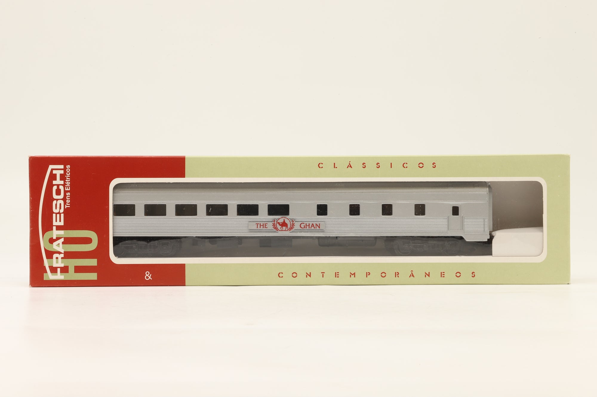 WORKSHOP Frateschi HO 'The Ghan' Train Set Incl. GE C30-7 & 3x Budd Coaches