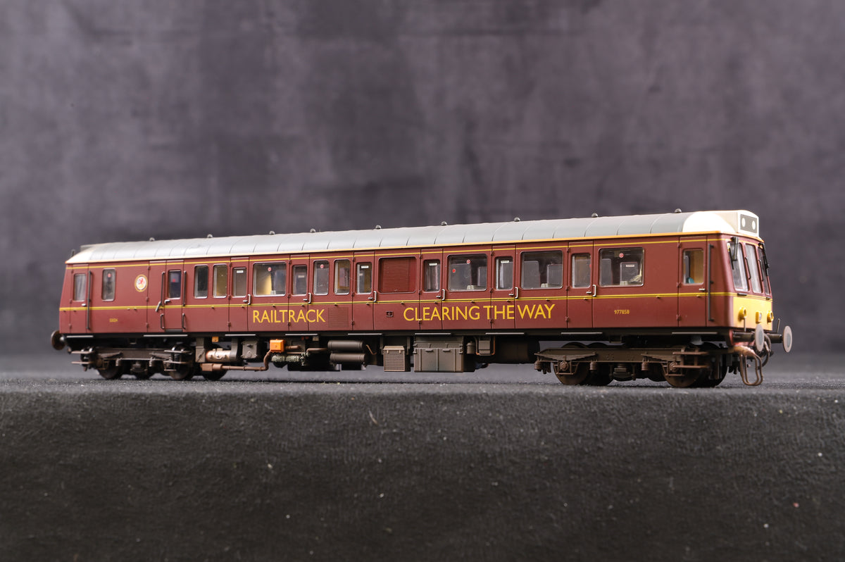 Dapol OO 4D-009-06 Class 121 Railtrack Clearing The Way Weathered