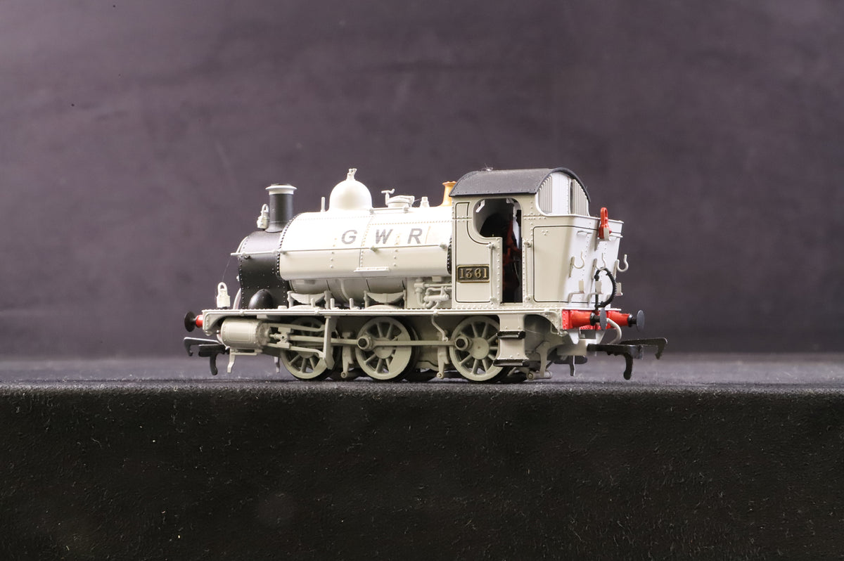 KMRC OO K2201A GWR &#39;1361&#39; 1361 Photographic Grey