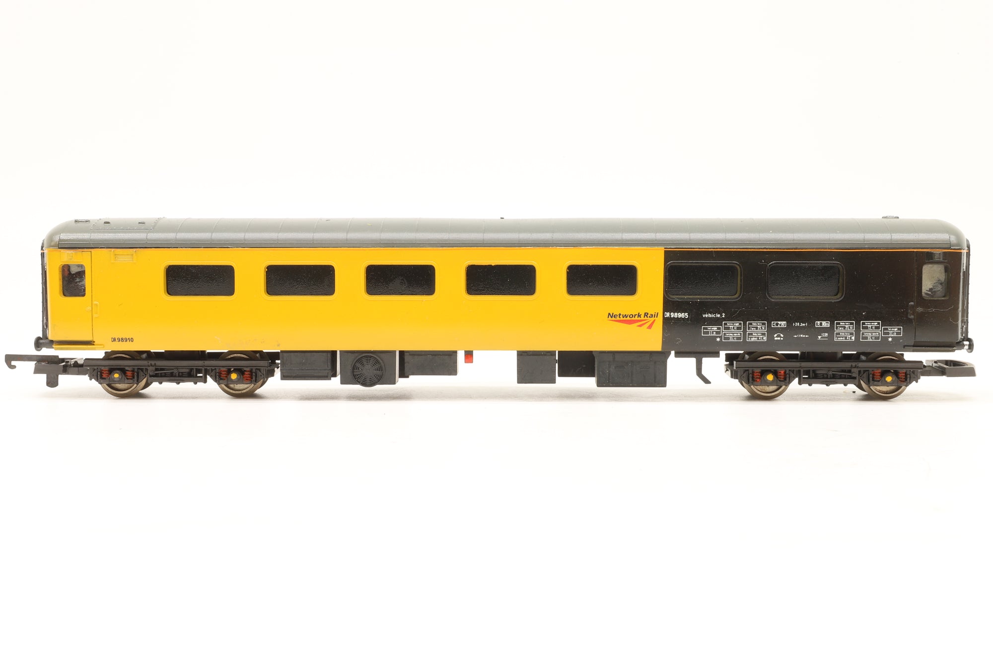 Custom OO Mk2F DR98904 in Network Rail Livery