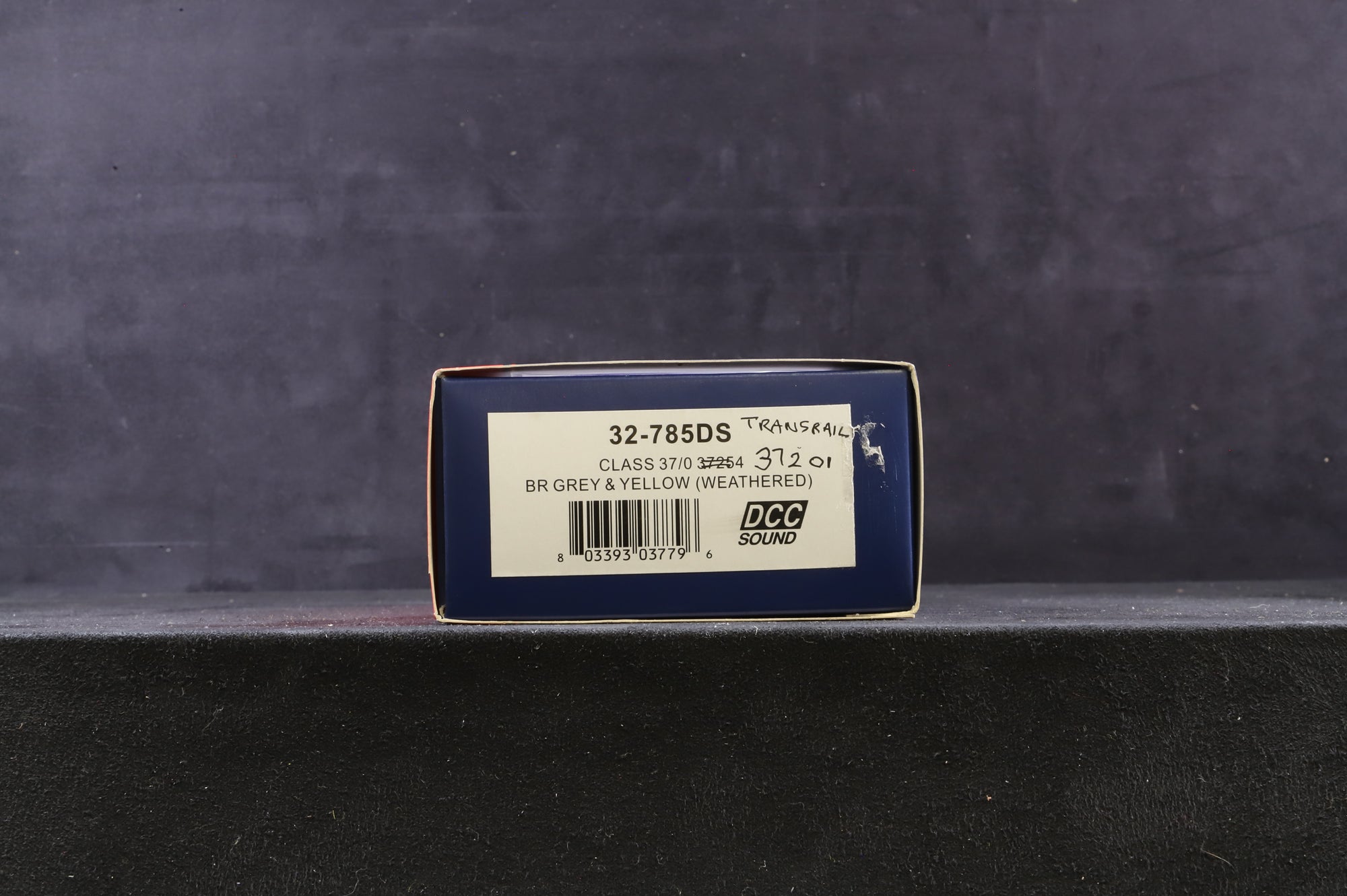 Bachmann OO 32-785DS Class 37 '37201' 'Saint Margaret' Trainsrail Renumbered Weathered, DCC Sound