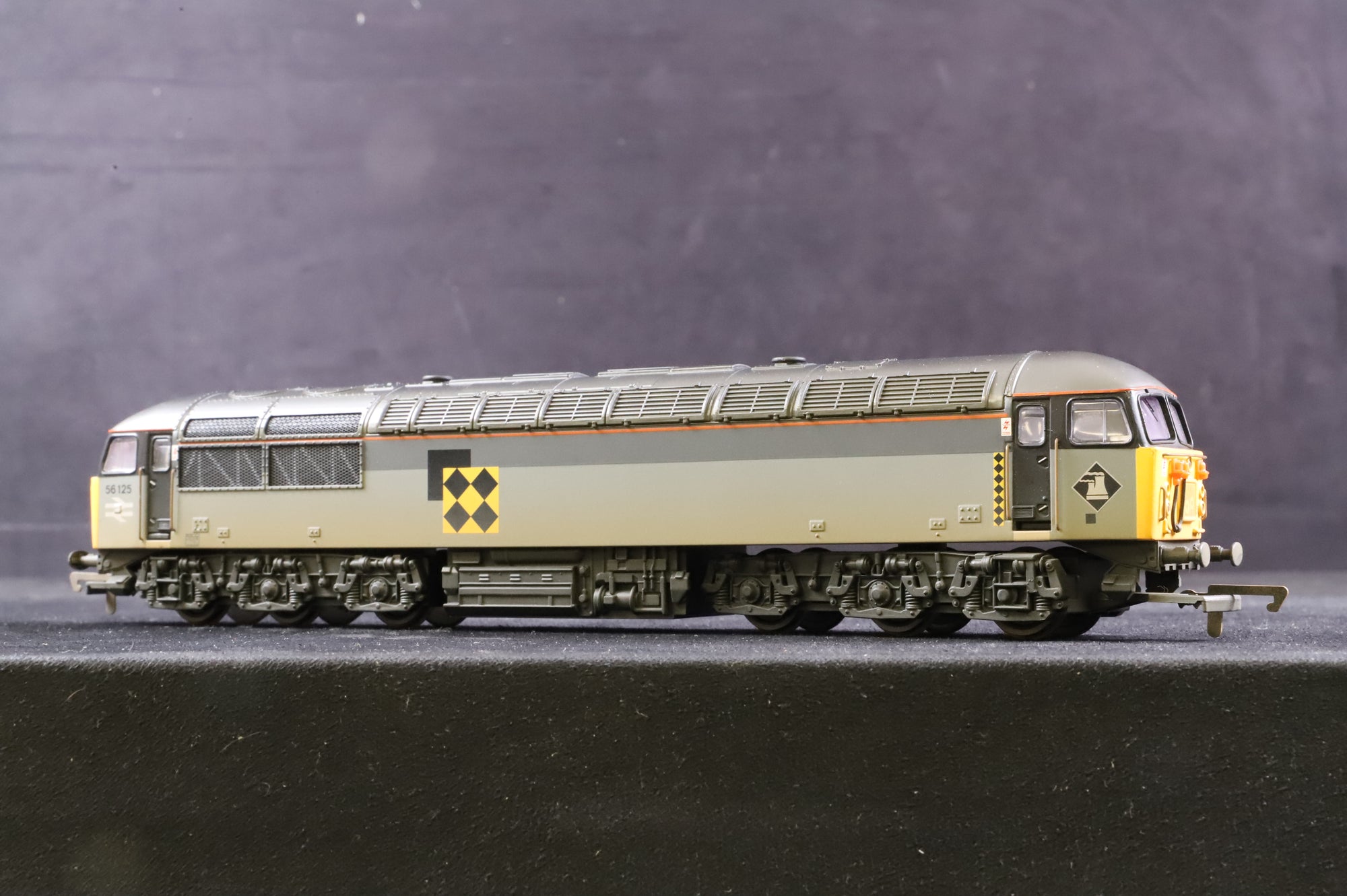 Hornby OO Class 56 56125 in BR Railfreight Coal Sector Livery - Weathered
