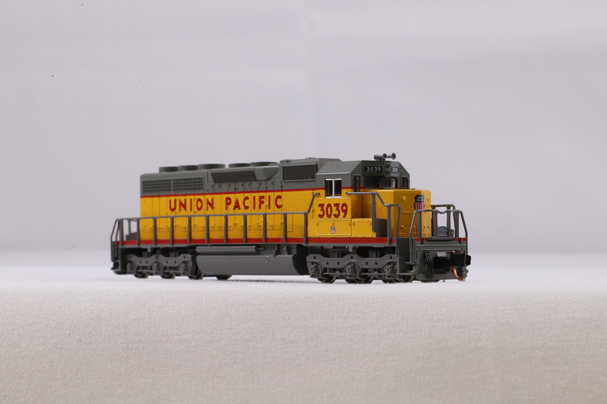 Kato N 176-2103 SD40 UP '3039' Diesel Locomotive