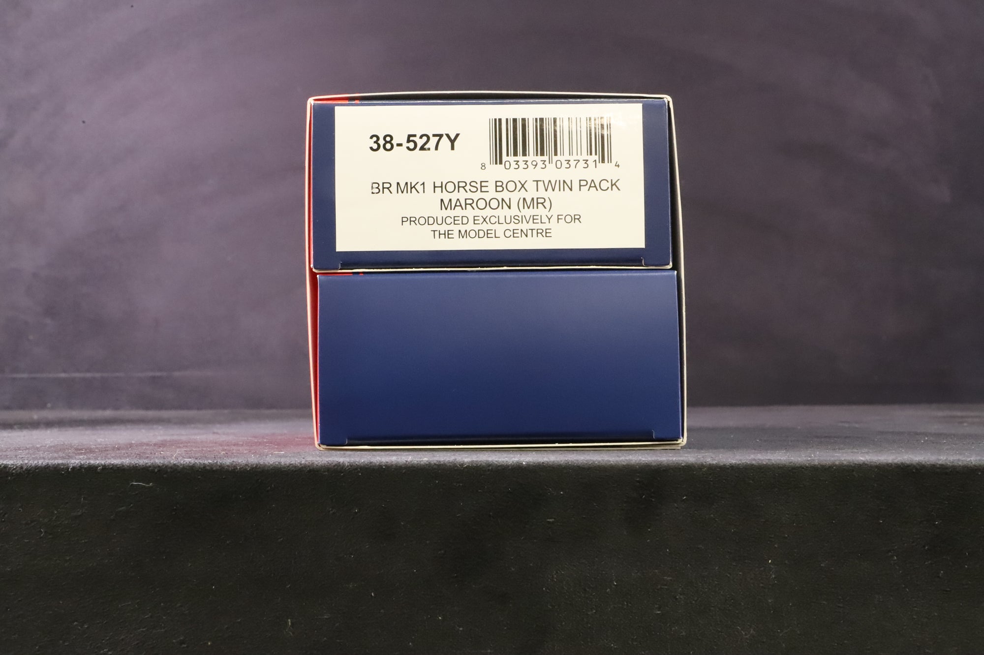 Bachmann OO 38-527Y BR Mk1 Horse Box Twin Pack Maroon MR Excl. TMC