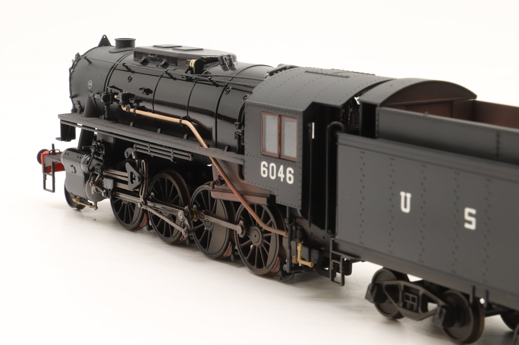 Rapido OO Gauge 926507 USATC S160 2-8-0, ‘6046’, Black w/USA on Tender (As preserved) Lightly Weathered & Gloss Finish, DCC Sound