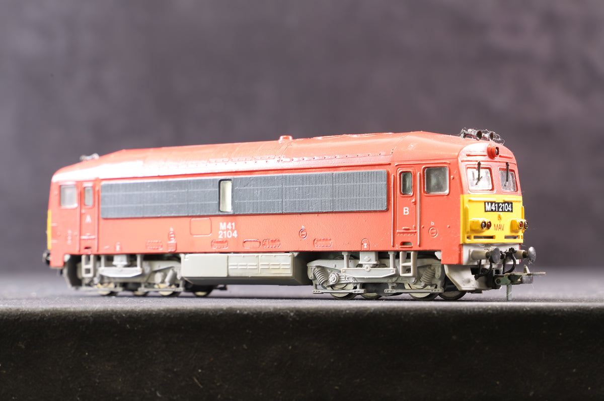 Fuggerth HO M41 2104 Diesel locomotive