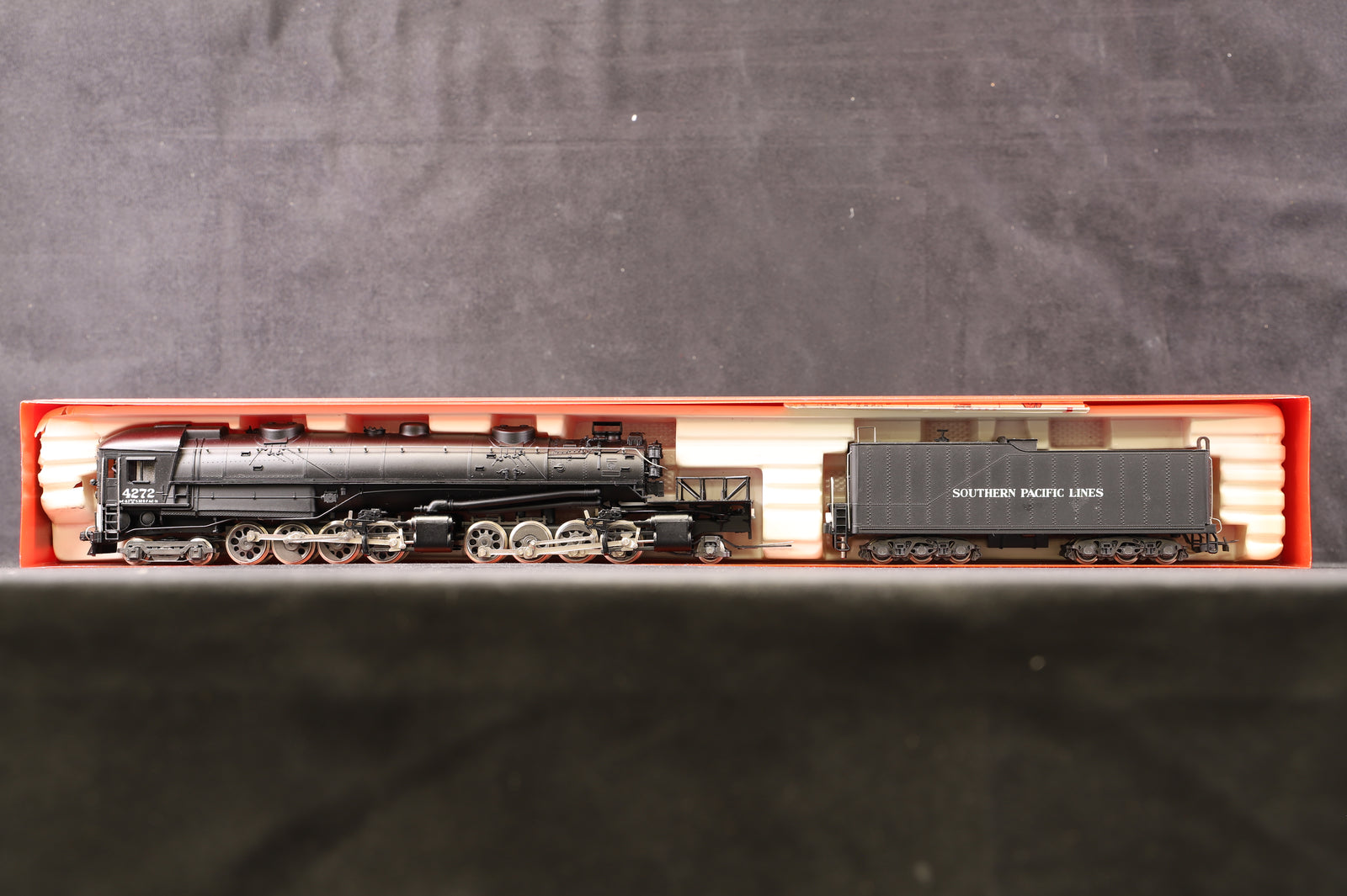 Southern Pacific 4-6-2 from Sunset Models in HO - Model Railroad News